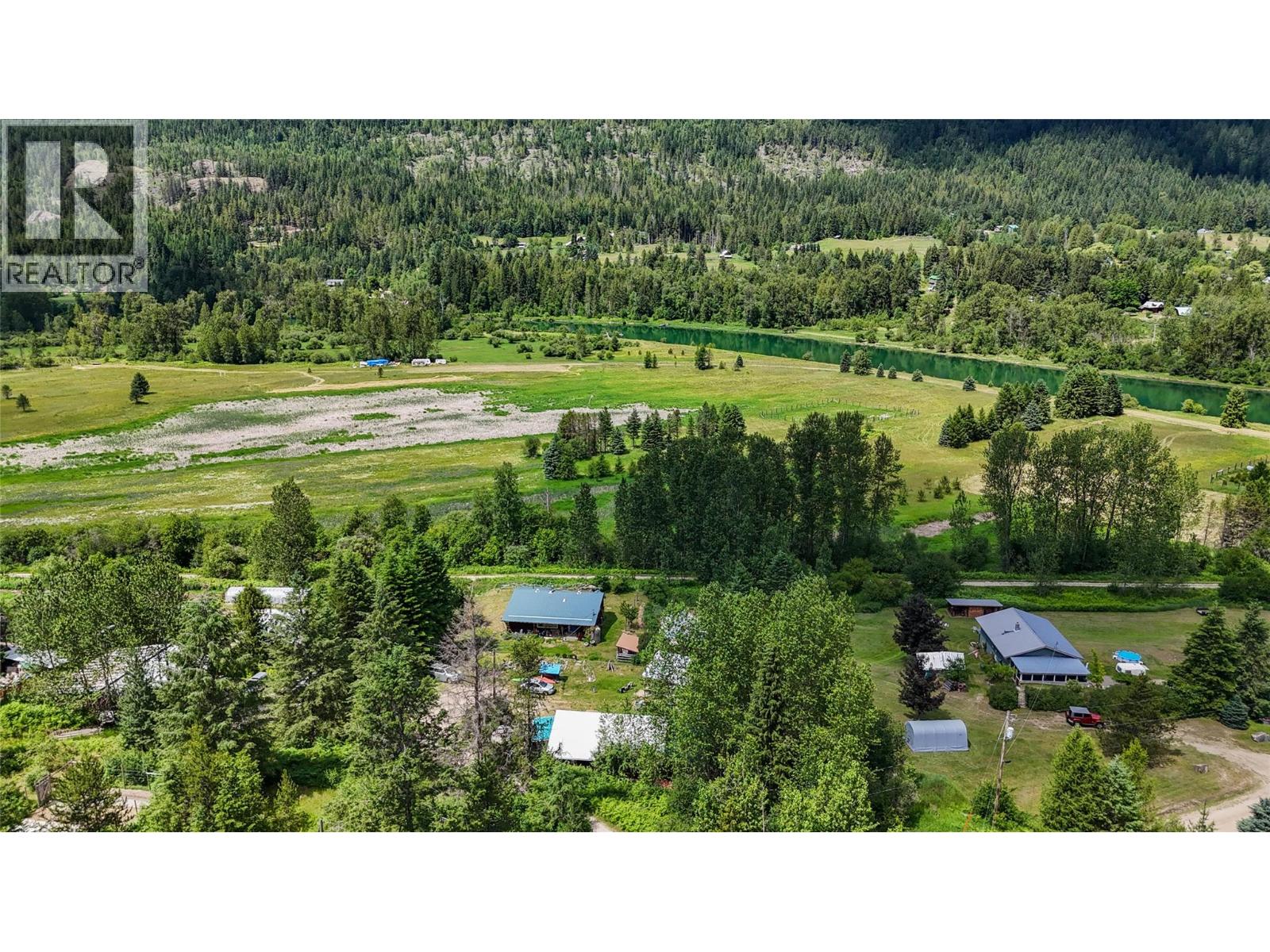 6123 Telford Road, Winlaw, British Columbia  V0G 2J0 - Photo 4 - 10394889