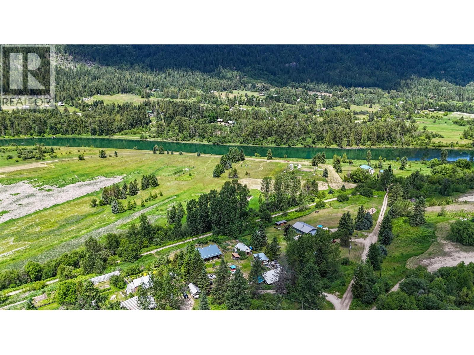 6123 Telford Road, Winlaw, British Columbia  V0G 2J0 - Photo 5 - 10394889