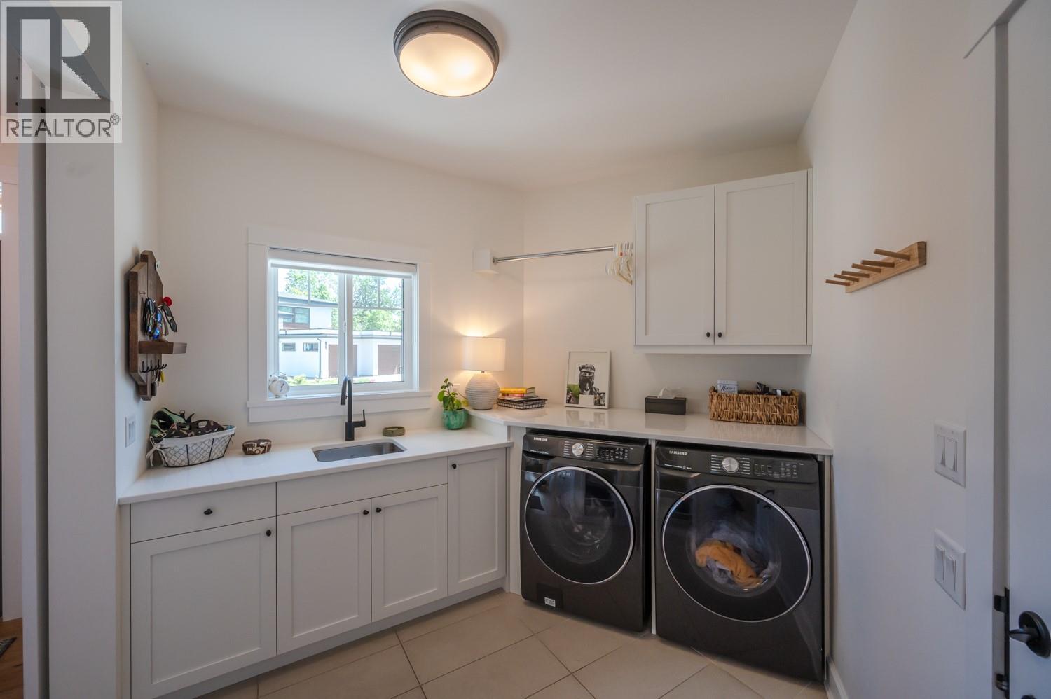 876 Johnson Street, Summerland, British Columbia  V0H 1Z9 - Photo 21 - 10395061