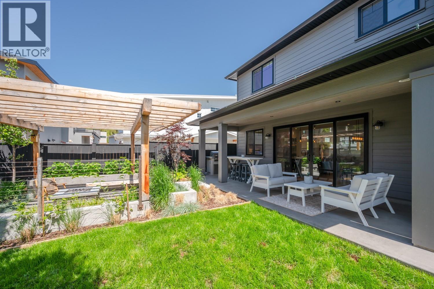 876 Johnson Street, Summerland, British Columbia  V0H 1Z9 - Photo 50 - 10395061