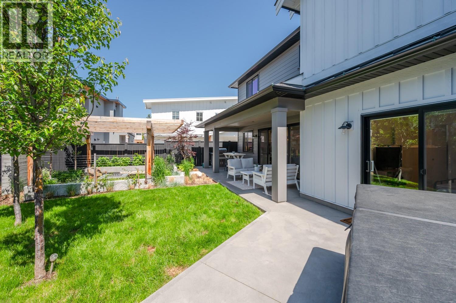 876 Johnson Street, Summerland, British Columbia  V0H 1Z9 - Photo 53 - 10395061
