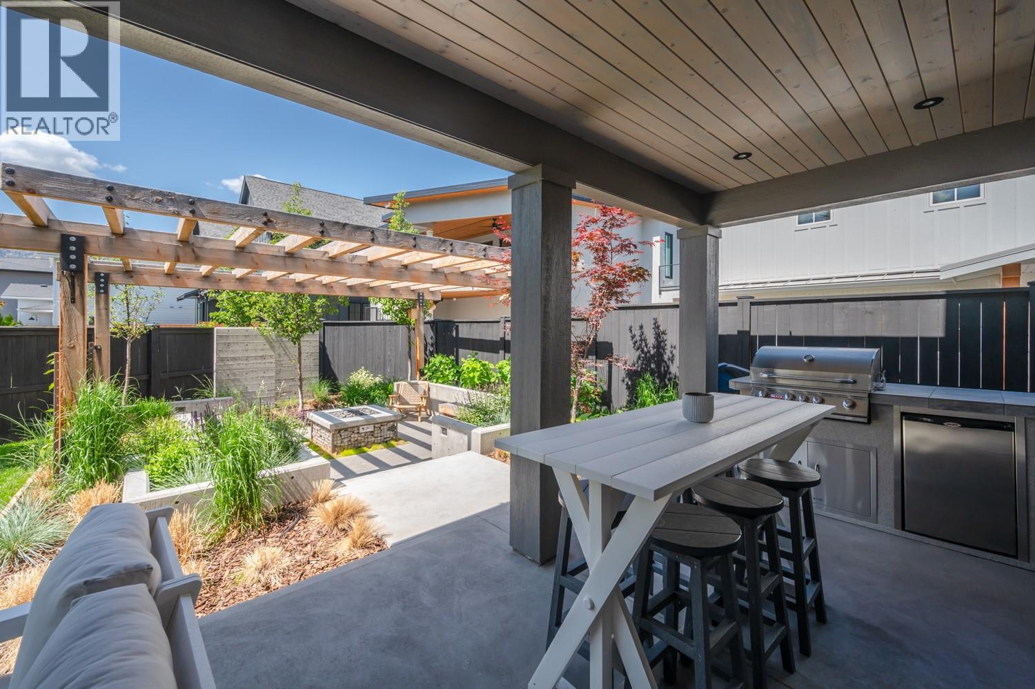 876 Johnson Street, Summerland, British Columbia  V0H 1Z9 - Photo 54 - 10395061