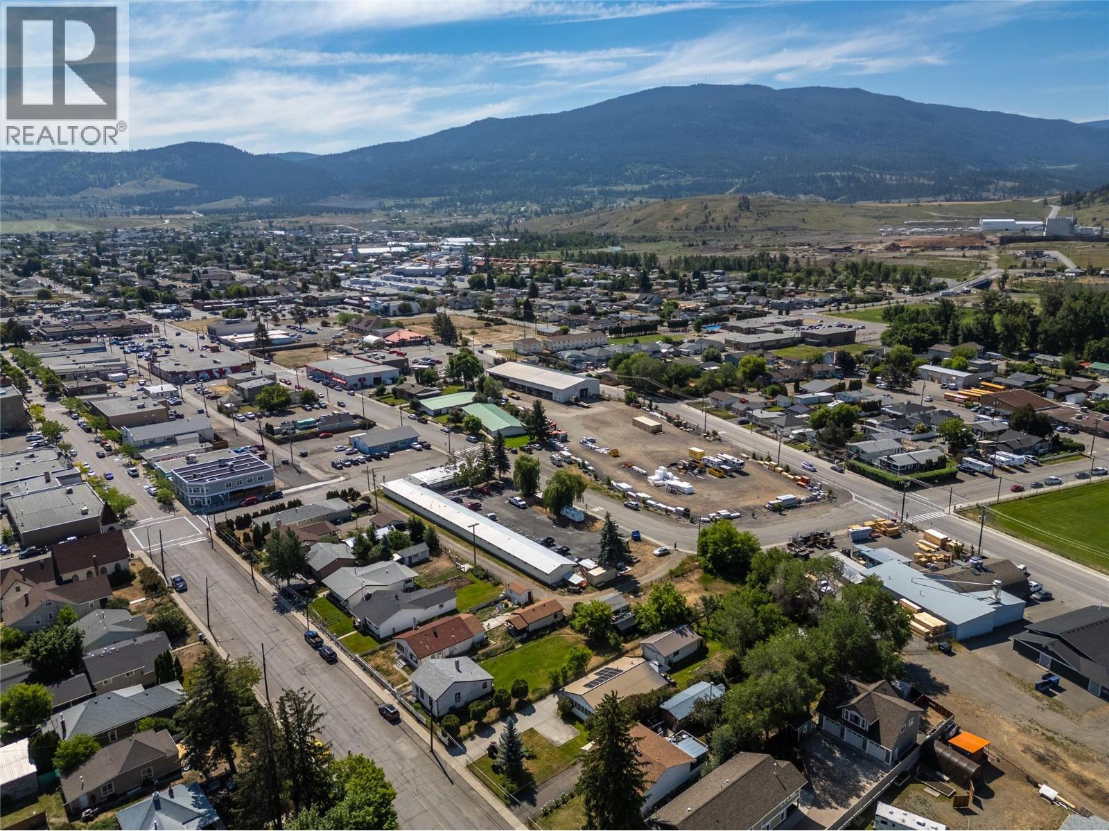 1801 Chapman Street, Merritt, British Columbia  V1K 1R6 - Photo 8 - 10395075