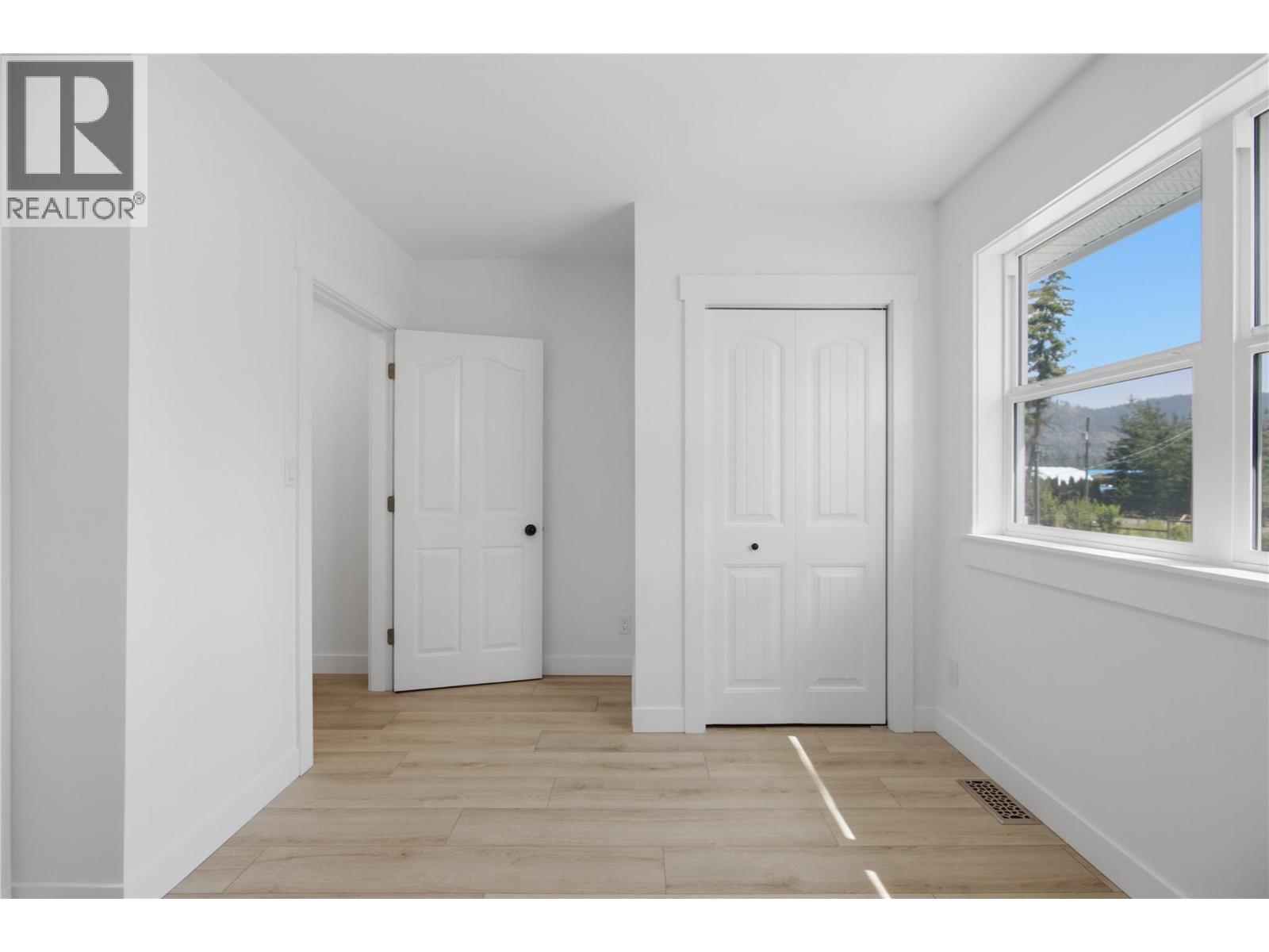 3747 Hilliam Road, Scotch Creek, British Columbia  V0E 1M5 - Photo 32 - 10394532