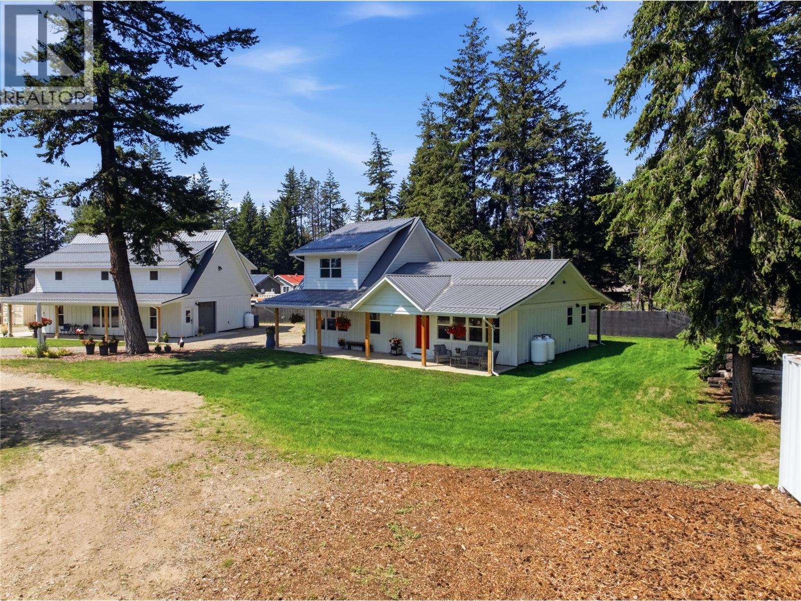 3747 Hilliam Road, Scotch Creek, British Columbia  V0E 1M5 - Photo 4 - 10394532
