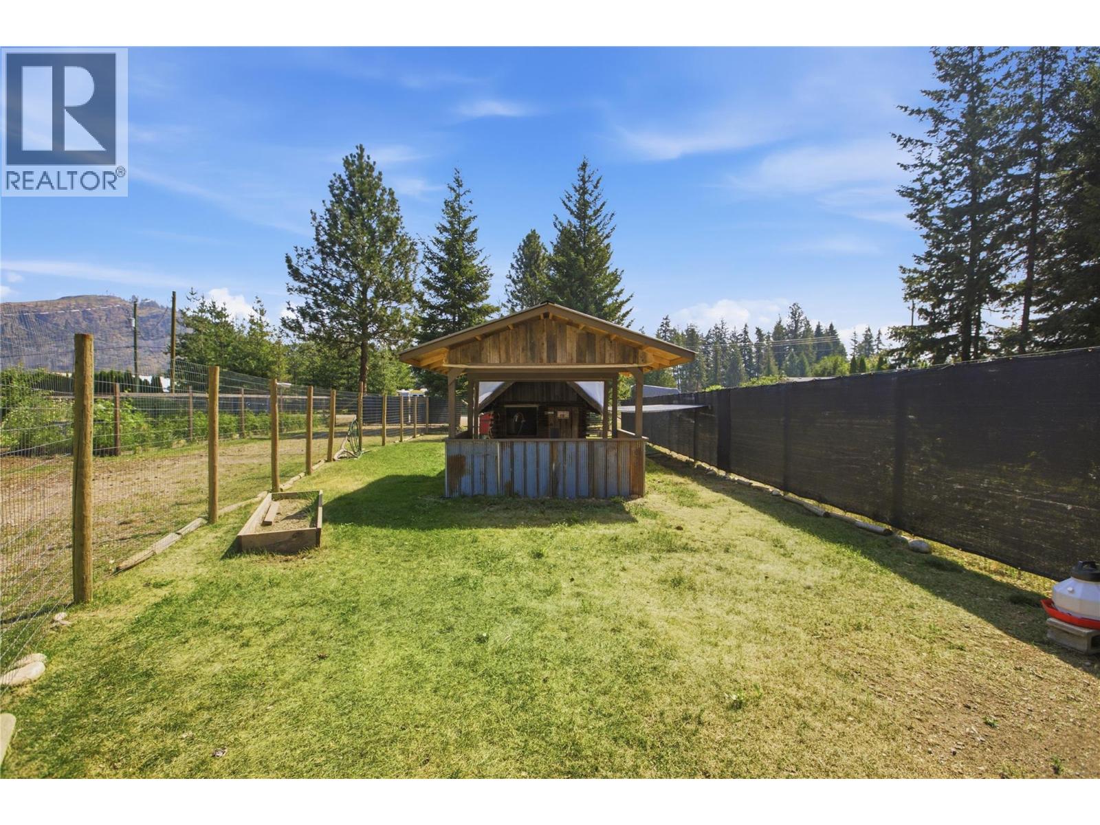 3747 Hilliam Road, Scotch Creek, British Columbia  V0E 1M5 - Photo 73 - 10394532