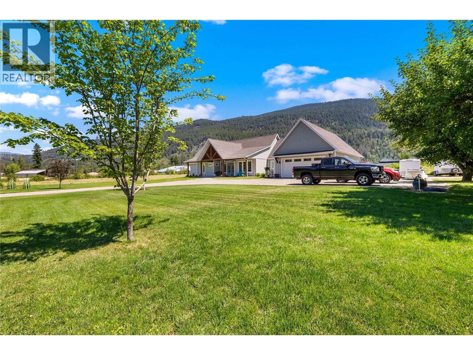 1618 1st Avenue, Creston, British Columbia  V0B 1G6 - Photo 14 - 10395101