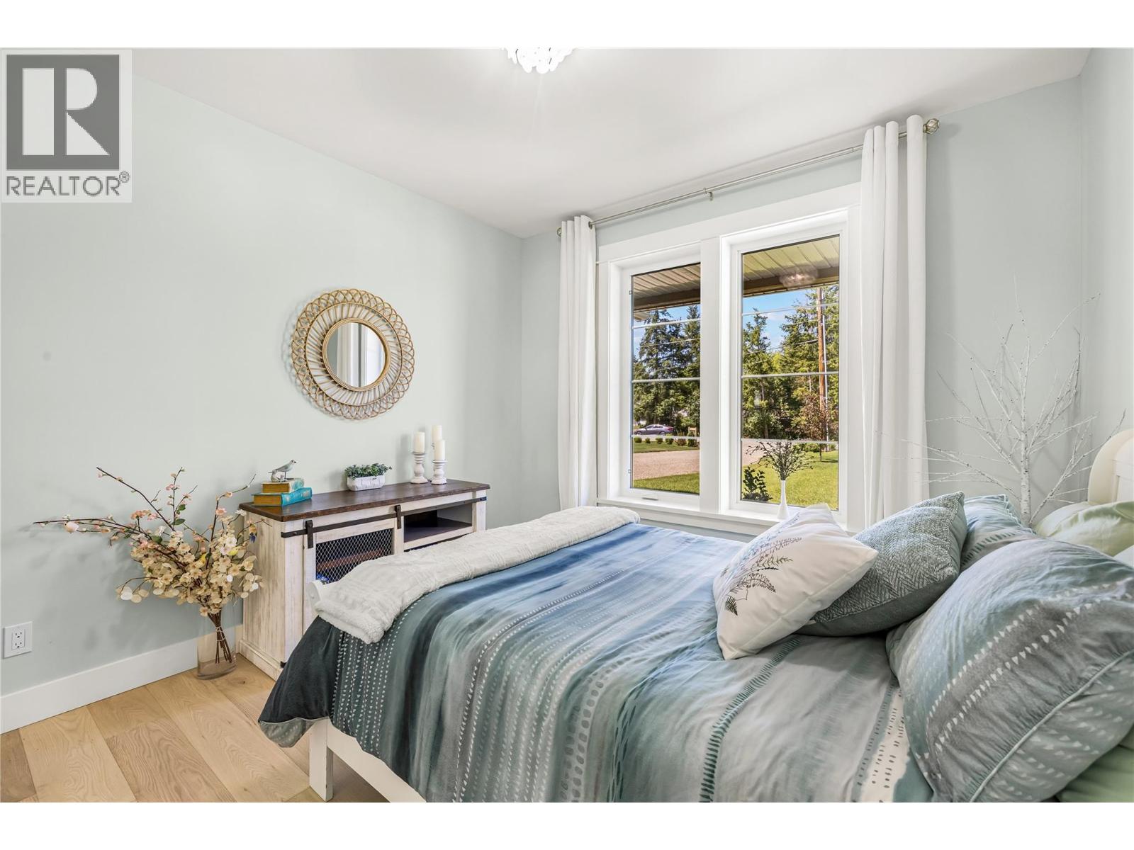 1618 1st Avenue, Creston, British Columbia  V0B 1G6 - Photo 31 - 10395101