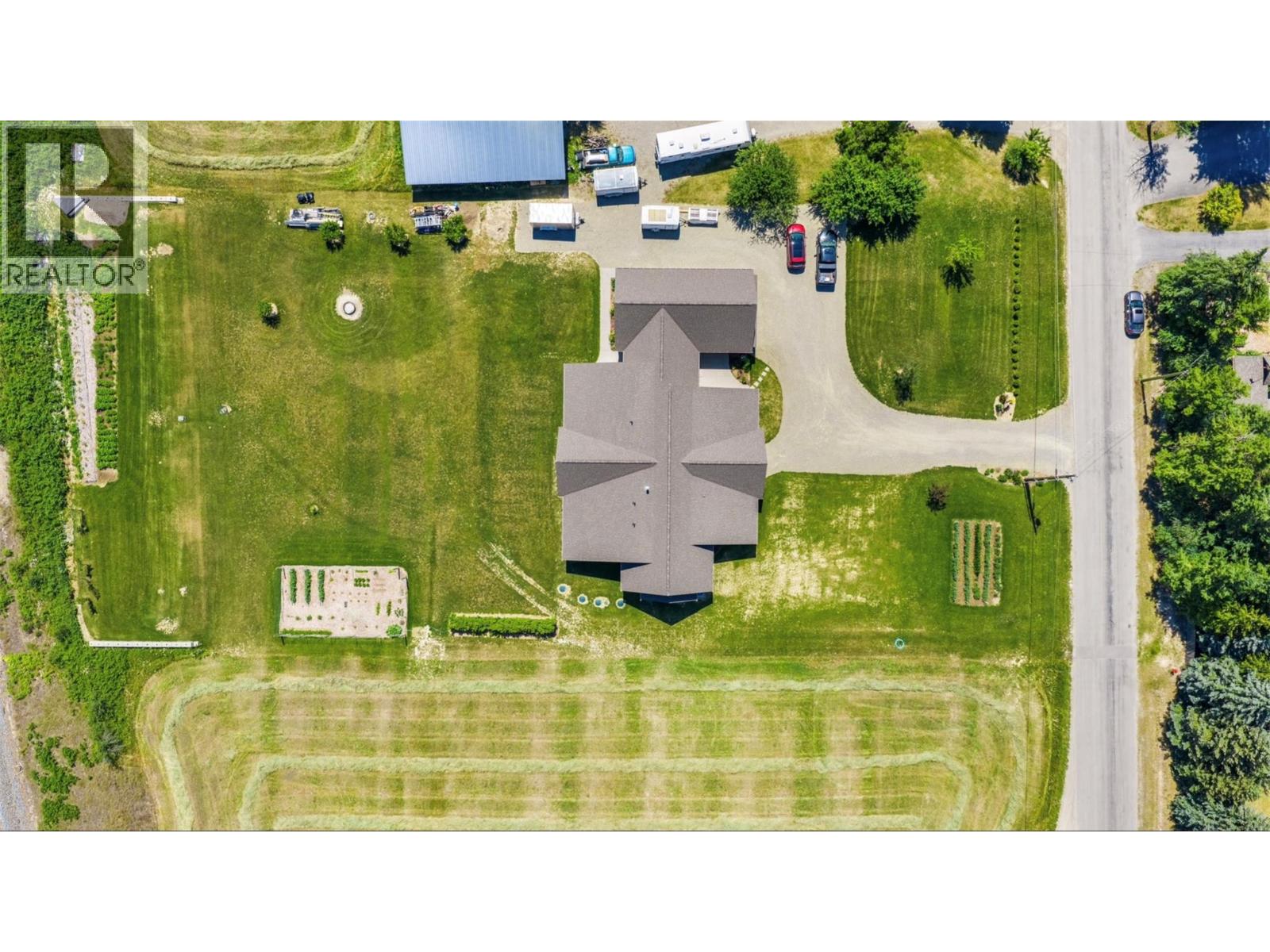 1618 1st Avenue, Creston, British Columbia  V0B 1G6 - Photo 43 - 10395101