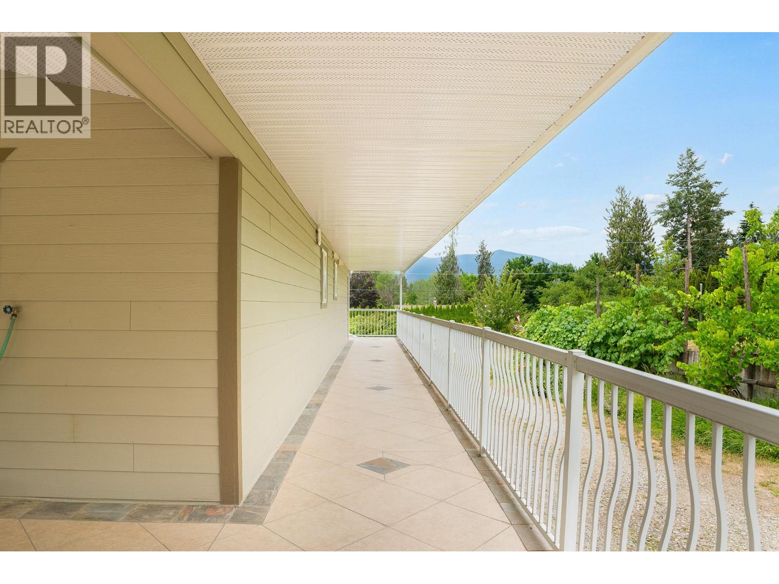 830 16th Avenue S, Creston, British Columbia  V0B 1G3 - Photo 32 - 10395099
