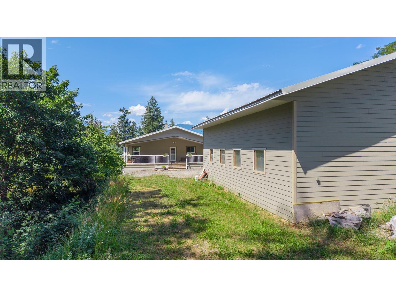 830 16th Avenue S, Creston, British Columbia  V0B 1G3 - Photo 34 - 10395099
