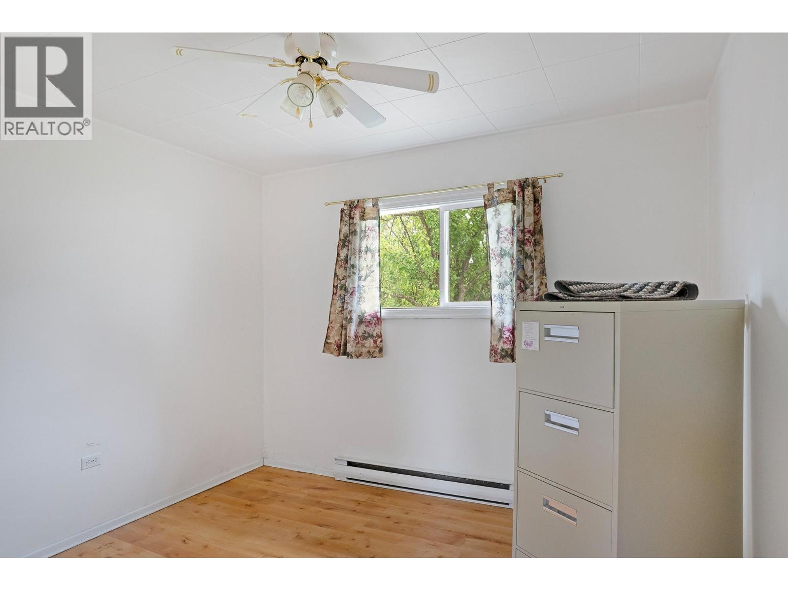 830 16th Avenue S, Creston, British Columbia  V0B 1G3 - Photo 48 - 10395099