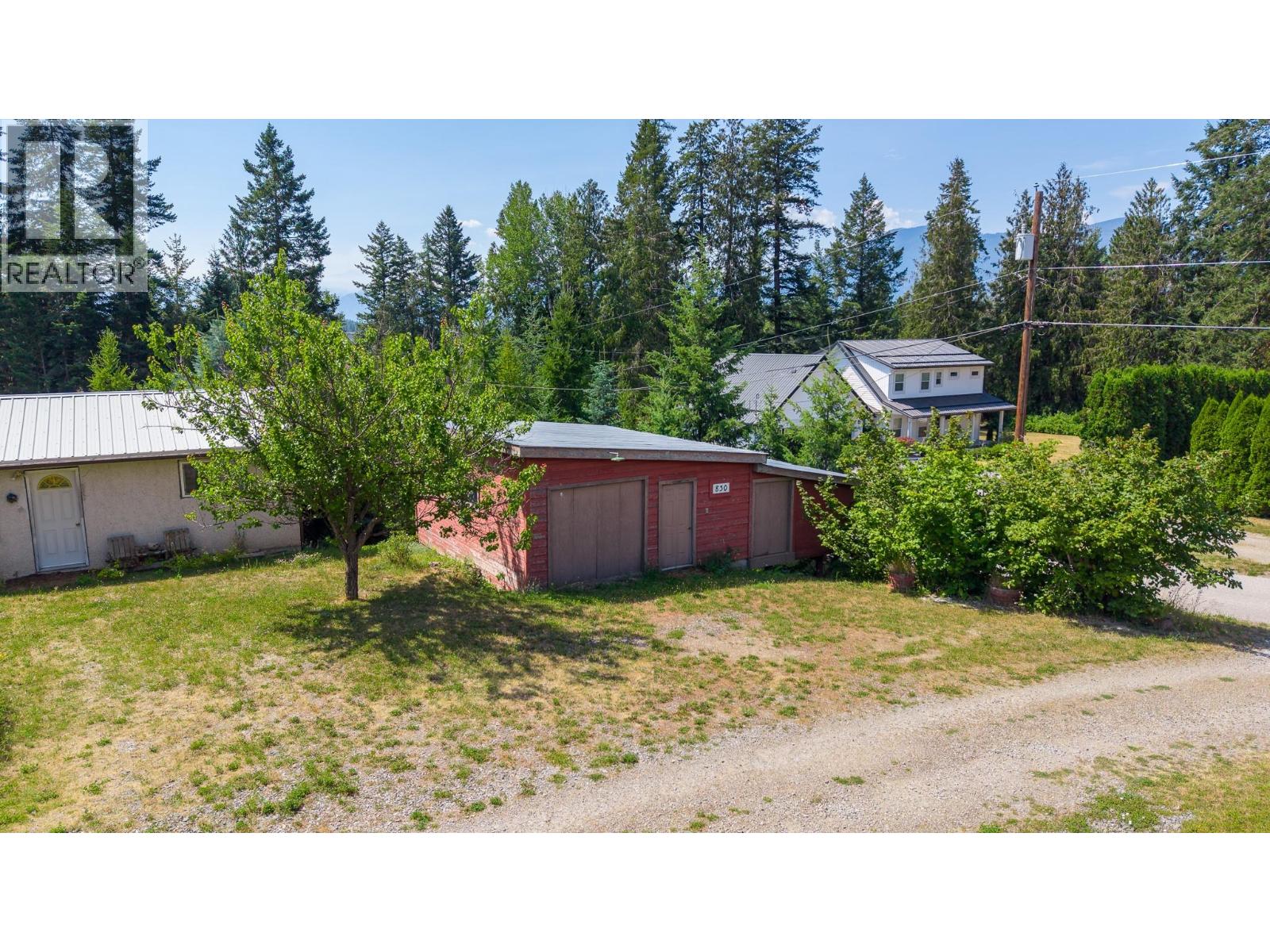 830 16th Avenue S, Creston, British Columbia  V0B 1G3 - Photo 64 - 10395099