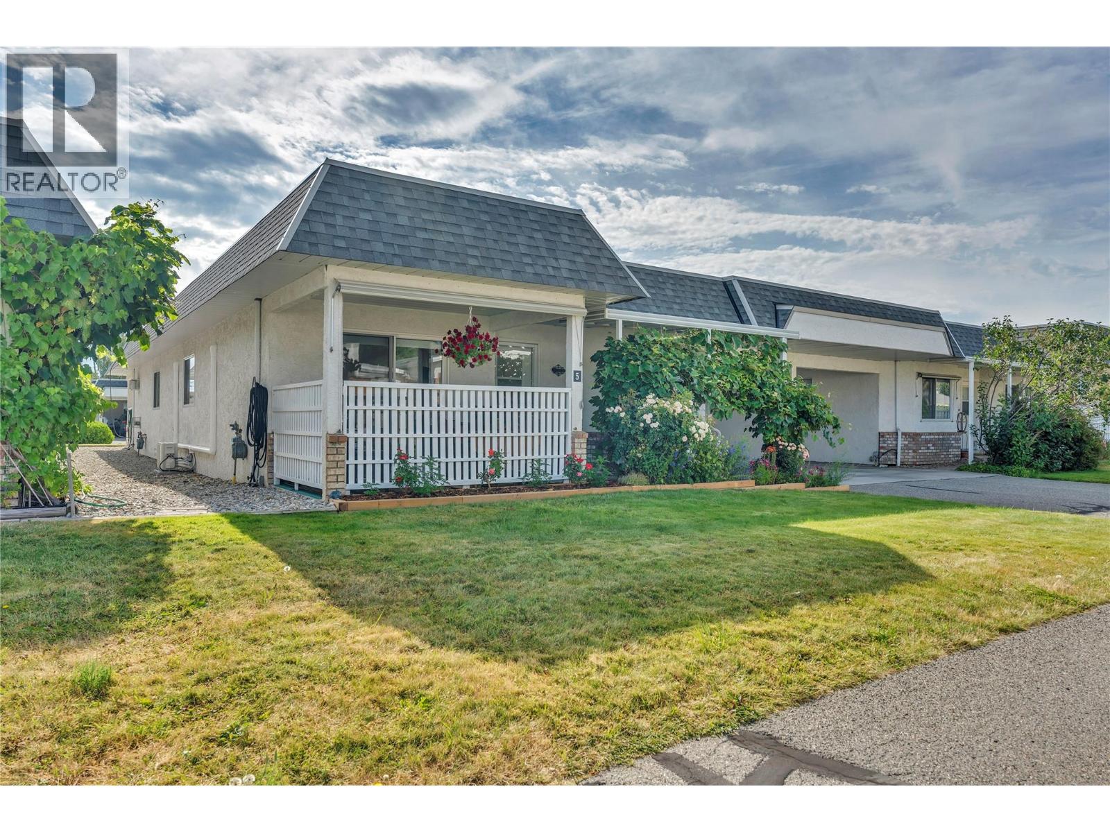 11110 Quinpool Road Unit# 5, Summerland, British Columbia  V0H 1Z5 - Photo 1 - 10395030