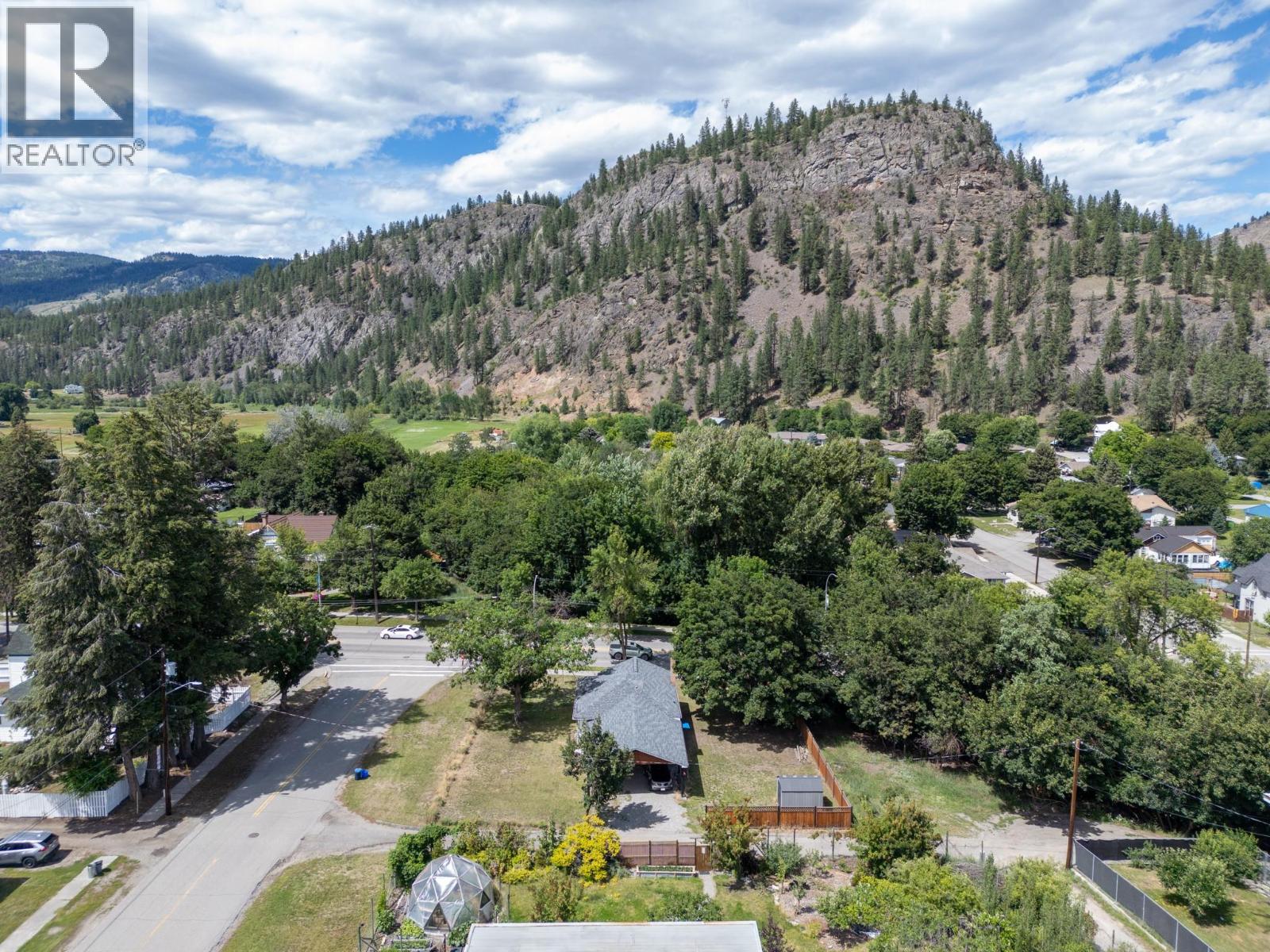 778 Central Avenue, Grand Forks, British Columbia  V0H 1H0 - Photo 18 - 10395131
