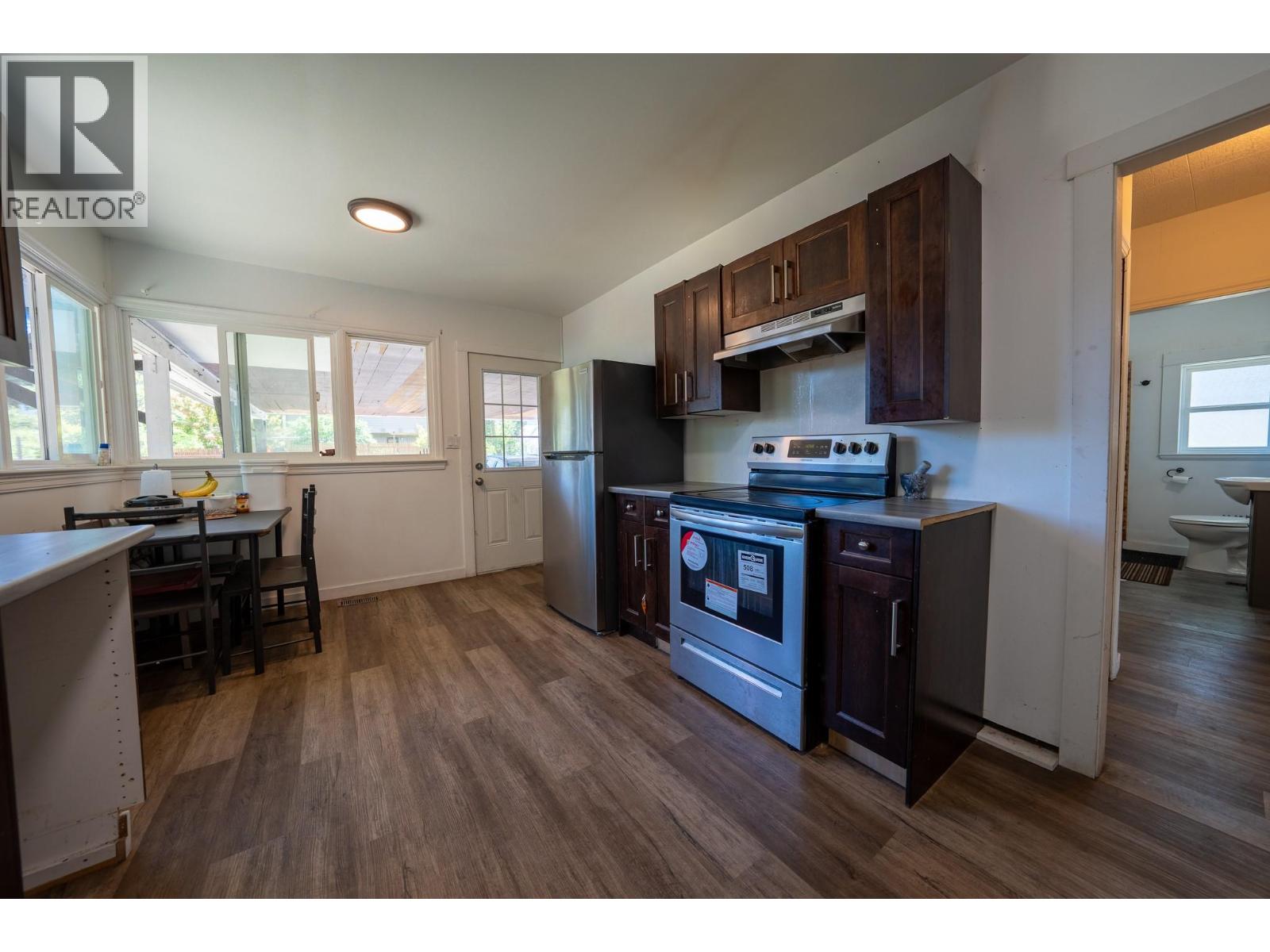 778 Central Avenue, Grand Forks, British Columbia  V0H 1H0 - Photo 4 - 10395131