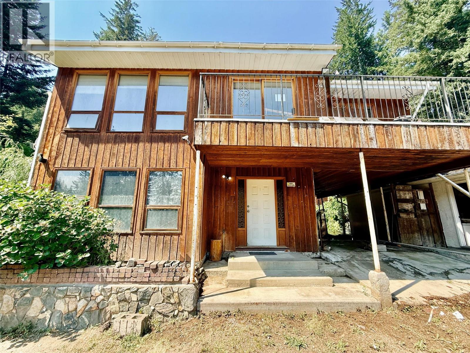 3332 Lakeview Heights Drive, Sorrento, British Columbia  V0E 2W1 - Photo 5 - 10394650