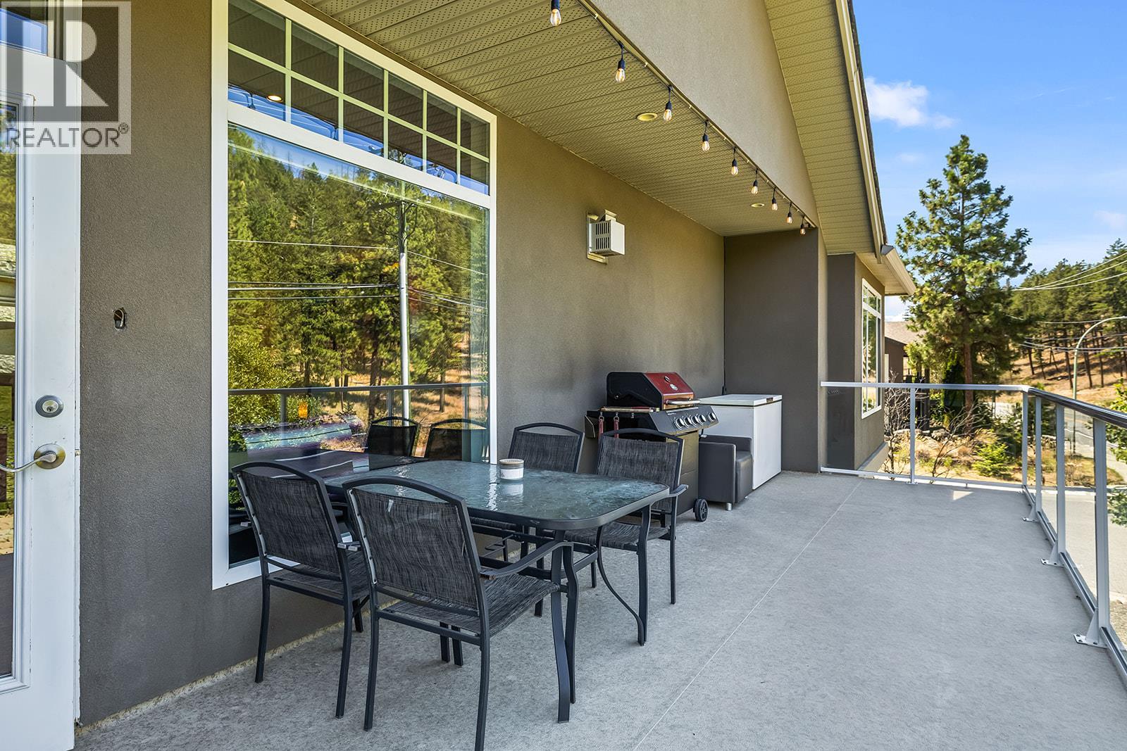 1839 Peak Point Court, West Kelowna, British Columbia  V1Z 4B4 - Photo 13 - 10394172