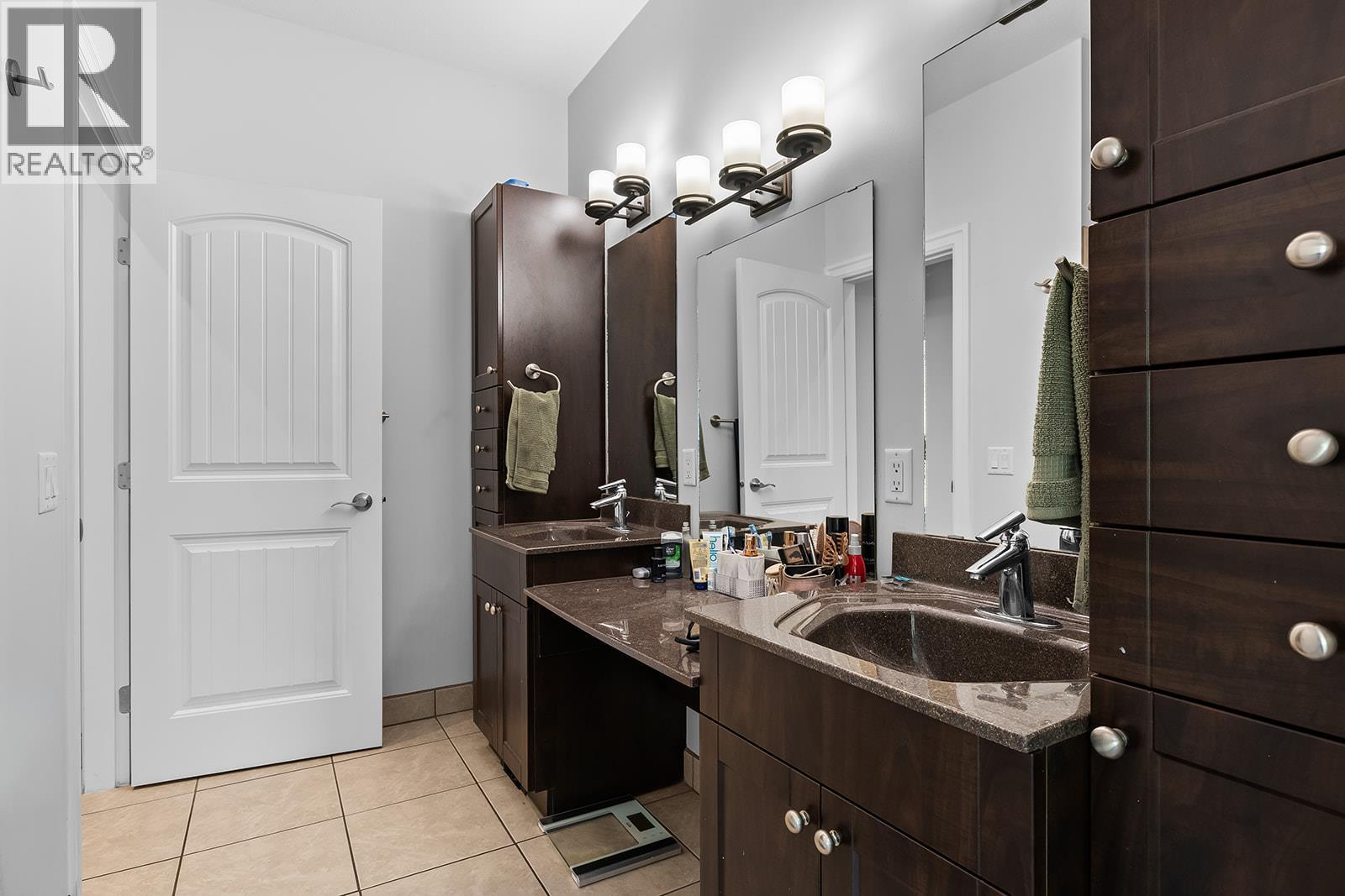 1839 Peak Point Court, West Kelowna, British Columbia  V1Z 4B4 - Photo 23 - 10394172