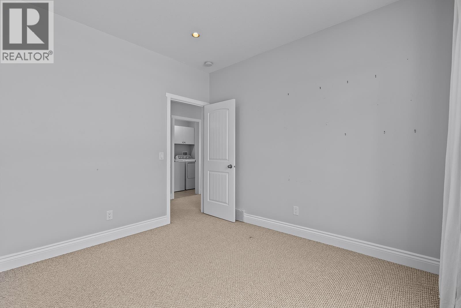 1839 Peak Point Court, West Kelowna, British Columbia  V1Z 4B4 - Photo 43 - 10394172