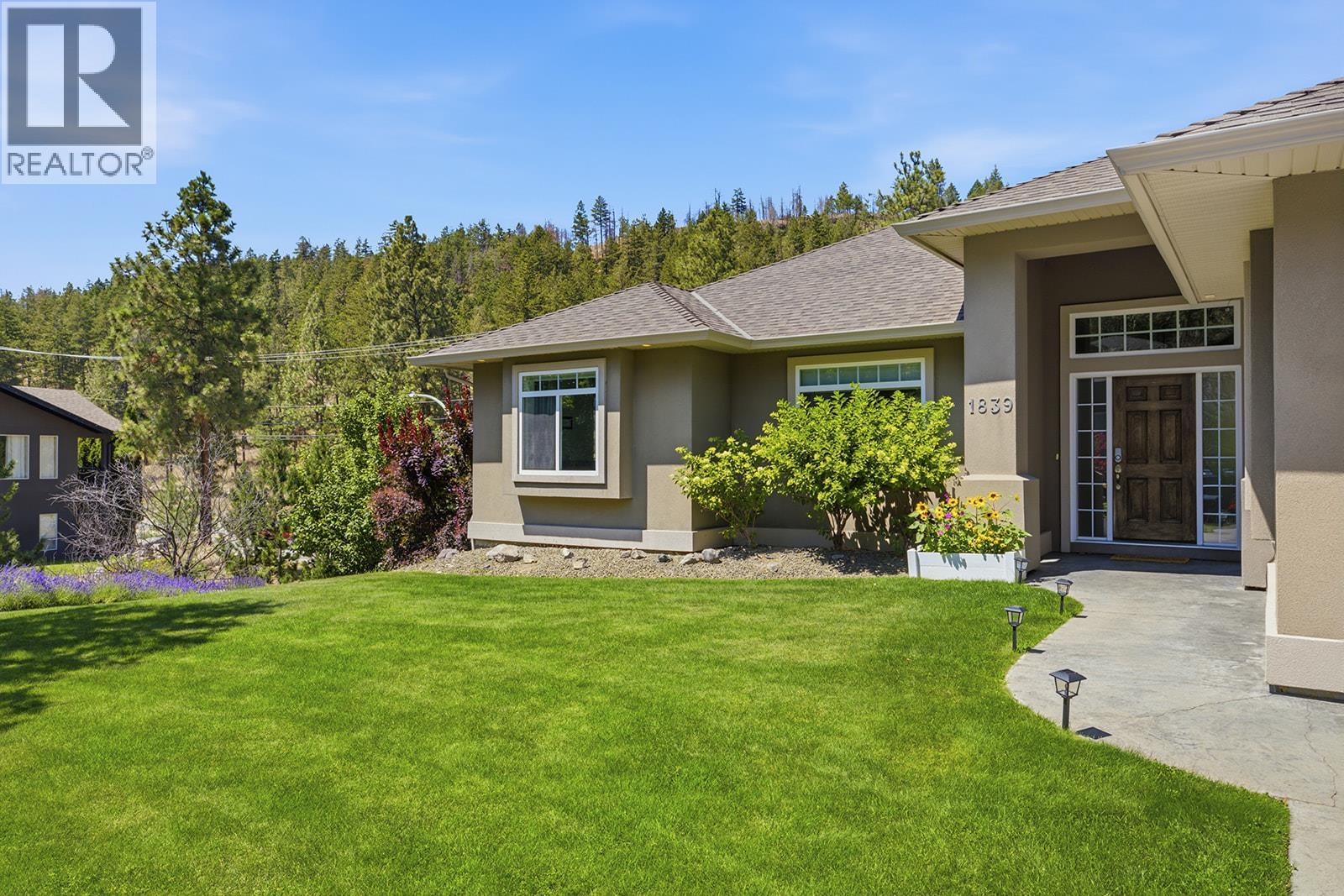 1839 Peak Point Court, West Kelowna, British Columbia  V1Z 4B4 - Photo 58 - 10394172