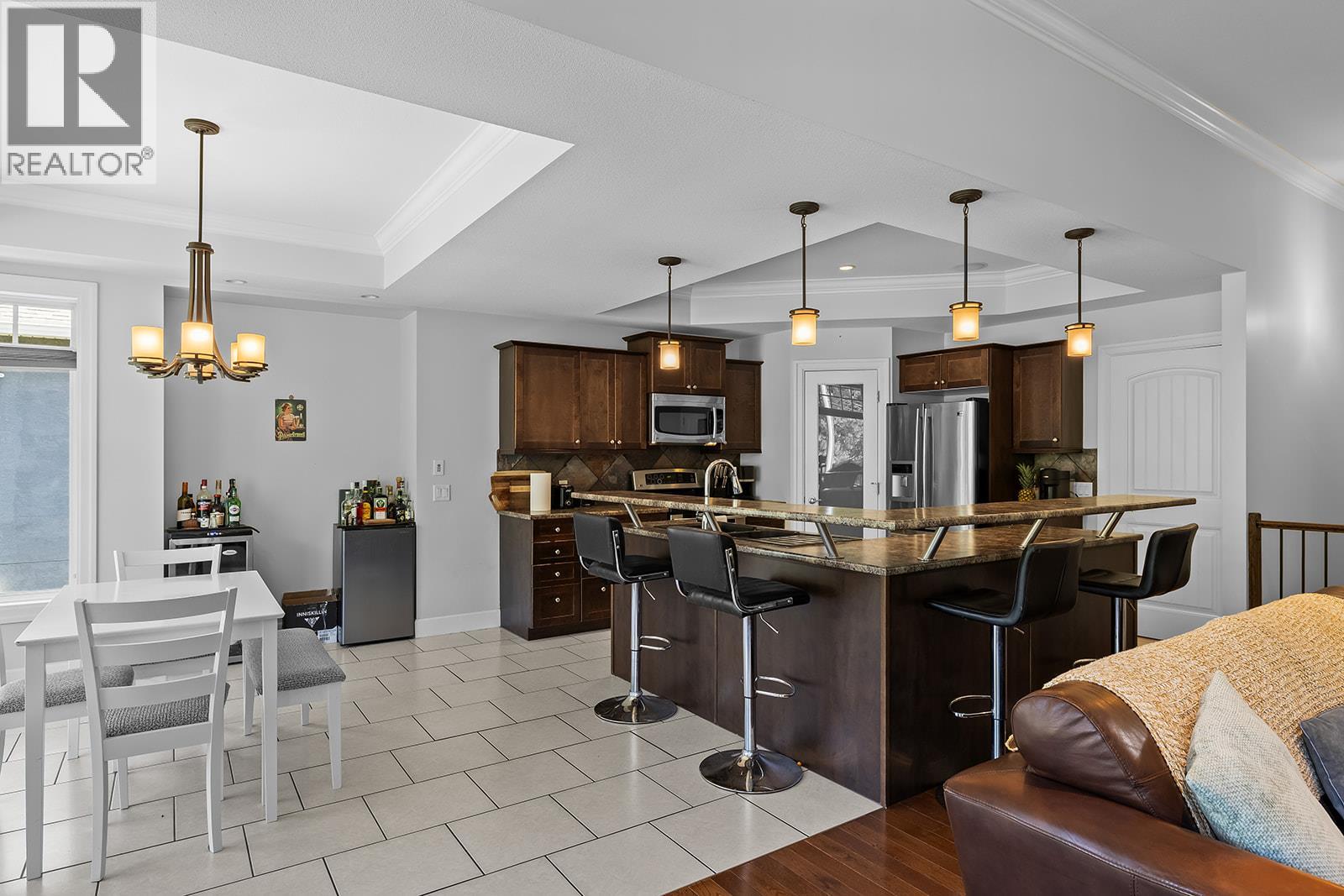 1839 Peak Point Court, West Kelowna, British Columbia  V1Z 4B4 - Photo 6 - 10394172