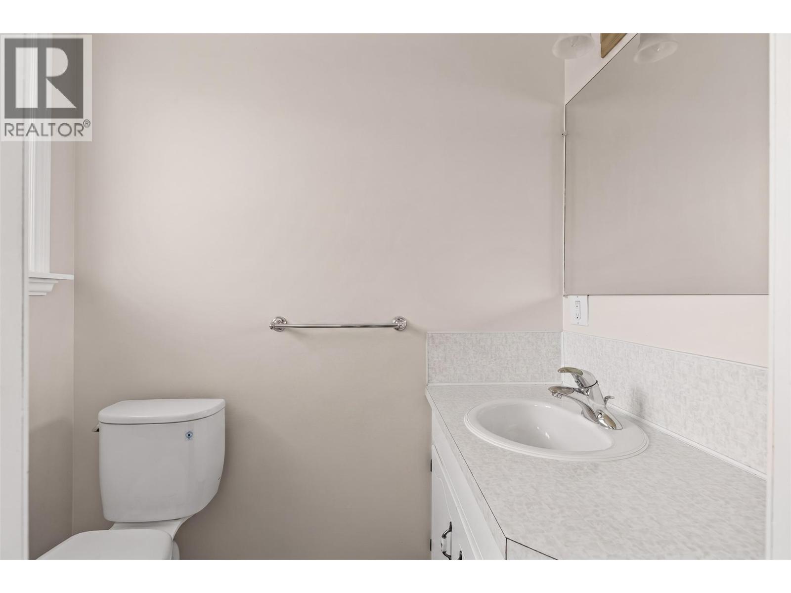 6012 107th Street, Osoyoos, British Columbia  V0H 1V4 - Photo 38 - 10395141