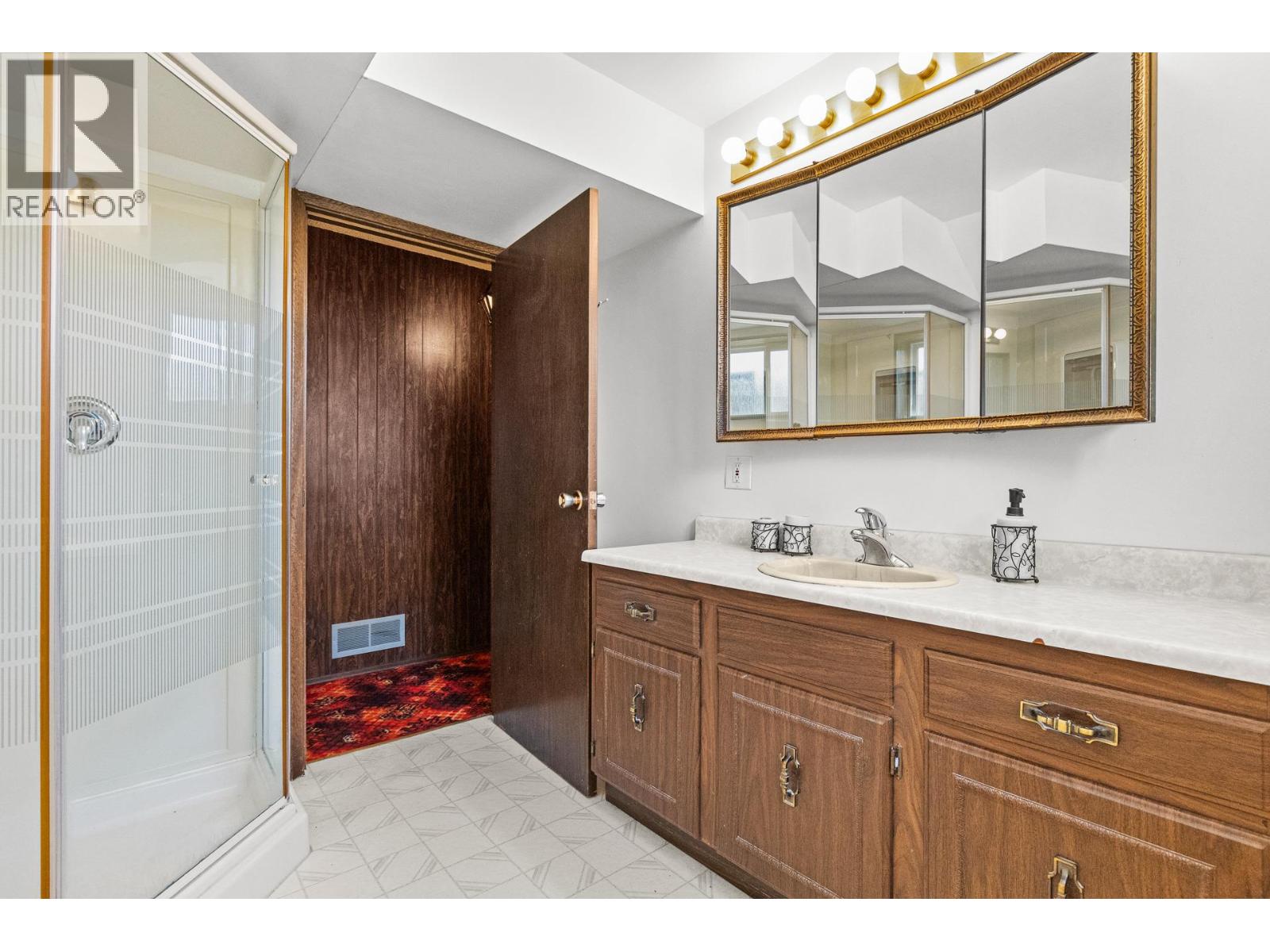 6012 107th Street, Osoyoos, British Columbia  V0H 1V4 - Photo 55 - 10395141