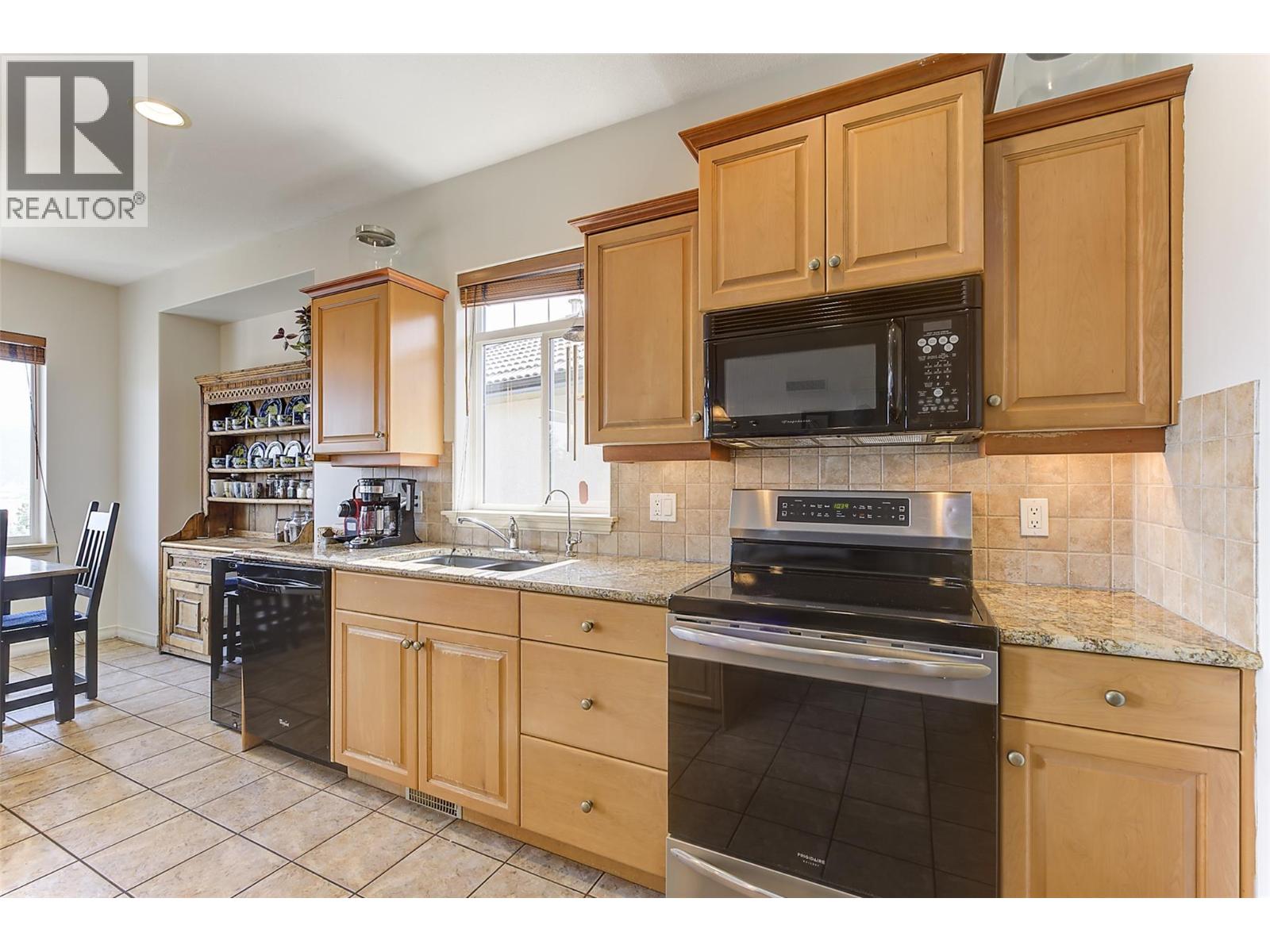 1950 Capistrano Drive Unit# 133, Kelowna, British Columbia  V1V 2N7 - Photo 13 - 10394667