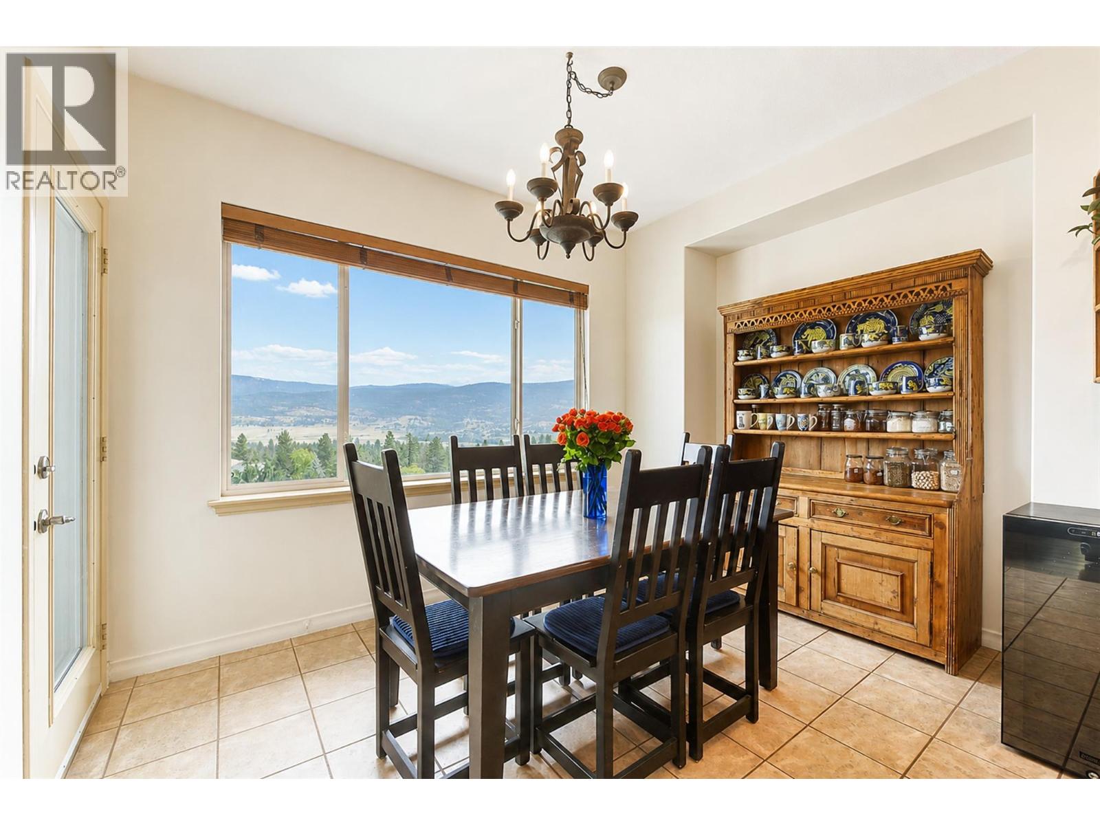 1950 Capistrano Drive Unit# 133, Kelowna, British Columbia  V1V 2N7 - Photo 8 - 10394667