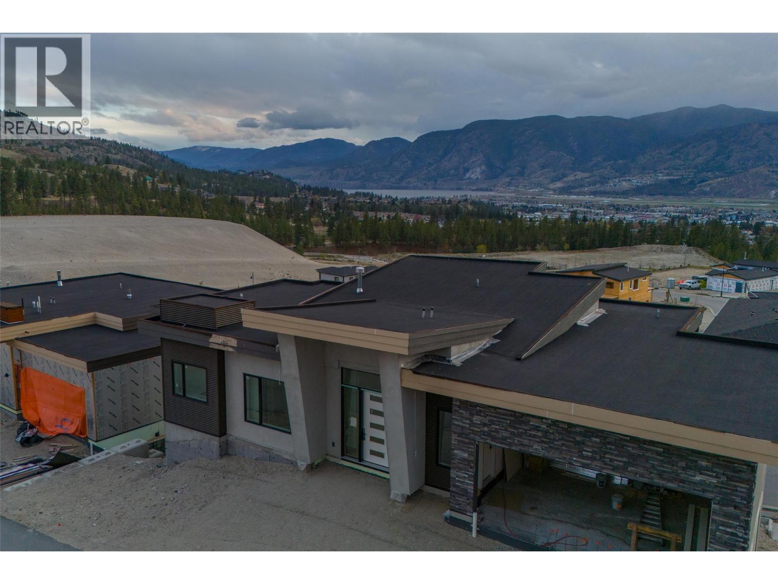 1092 Antler Drive, Penticton, British Columbia  V2A 0J8 - Photo 18 - 10395150