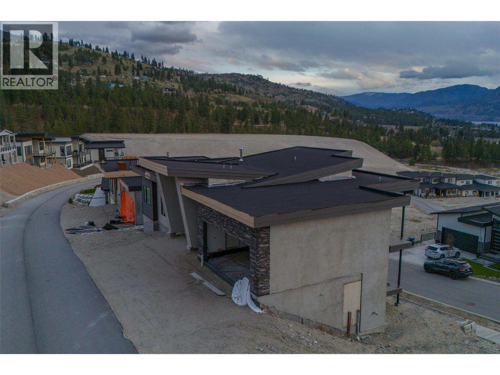 1092 Antler Drive, Penticton, British Columbia  V2A 0J8 - Photo 19 - 10395150