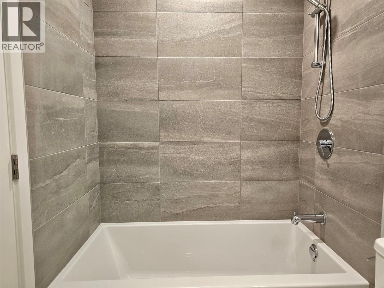 271 Wylie Street Unit# 420, Penticton, British Columbia  V2A 0L3 - Photo 14 - 10394807