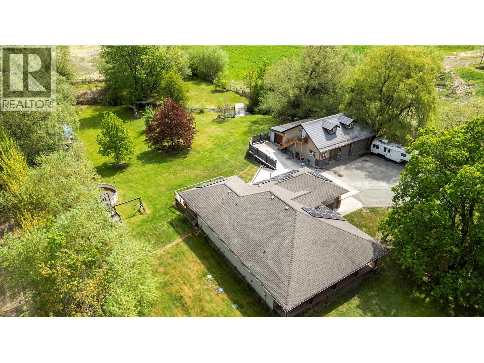 3960 50 Street Ne, Salmon Arm, British Columbia  V1E 1Y5 - Photo 3 - 10395012