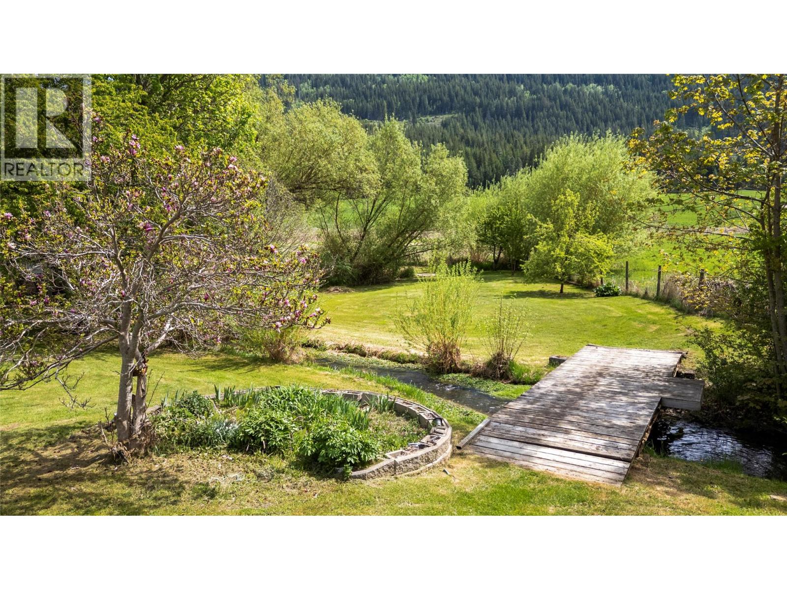3960 50 Street Ne, Salmon Arm, British Columbia  V1E 1Y5 - Photo 34 - 10395012