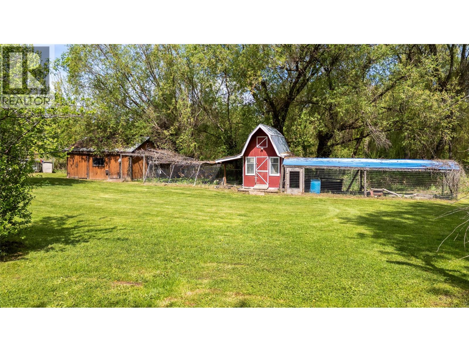 3960 50 Street Ne, Salmon Arm, British Columbia  V1E 1Y5 - Photo 40 - 10395012