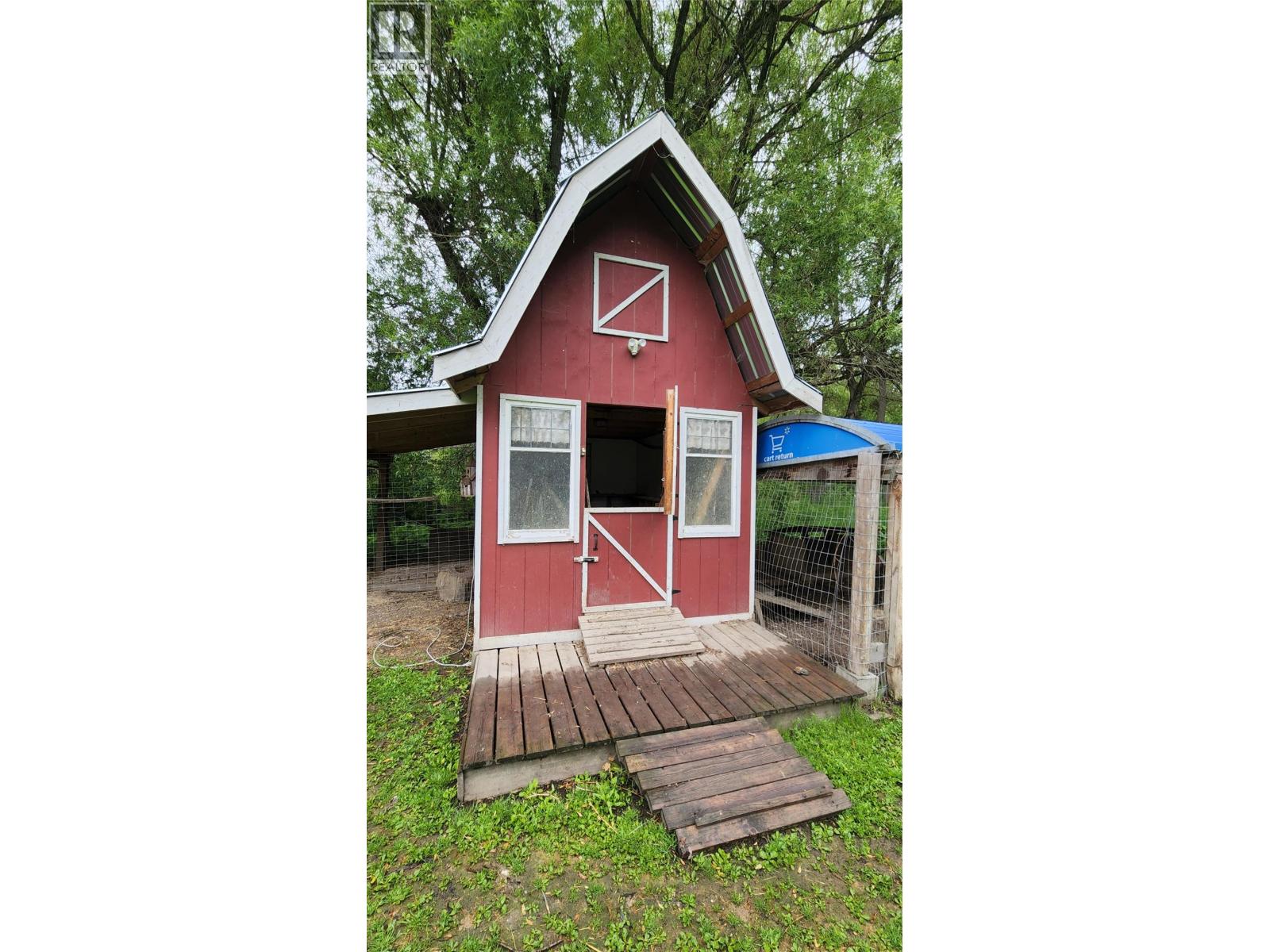 3960 50 Street Ne, Salmon Arm, British Columbia  V1E 1Y5 - Photo 41 - 10395012