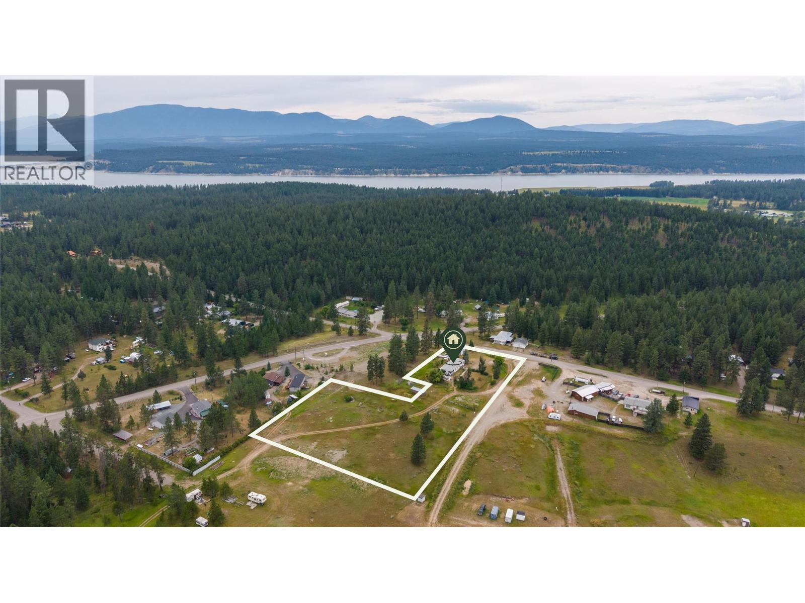 3686 Sweet Road, Baynes Lake, British Columbia  V0B 1T4 - Photo 4 - 10394309