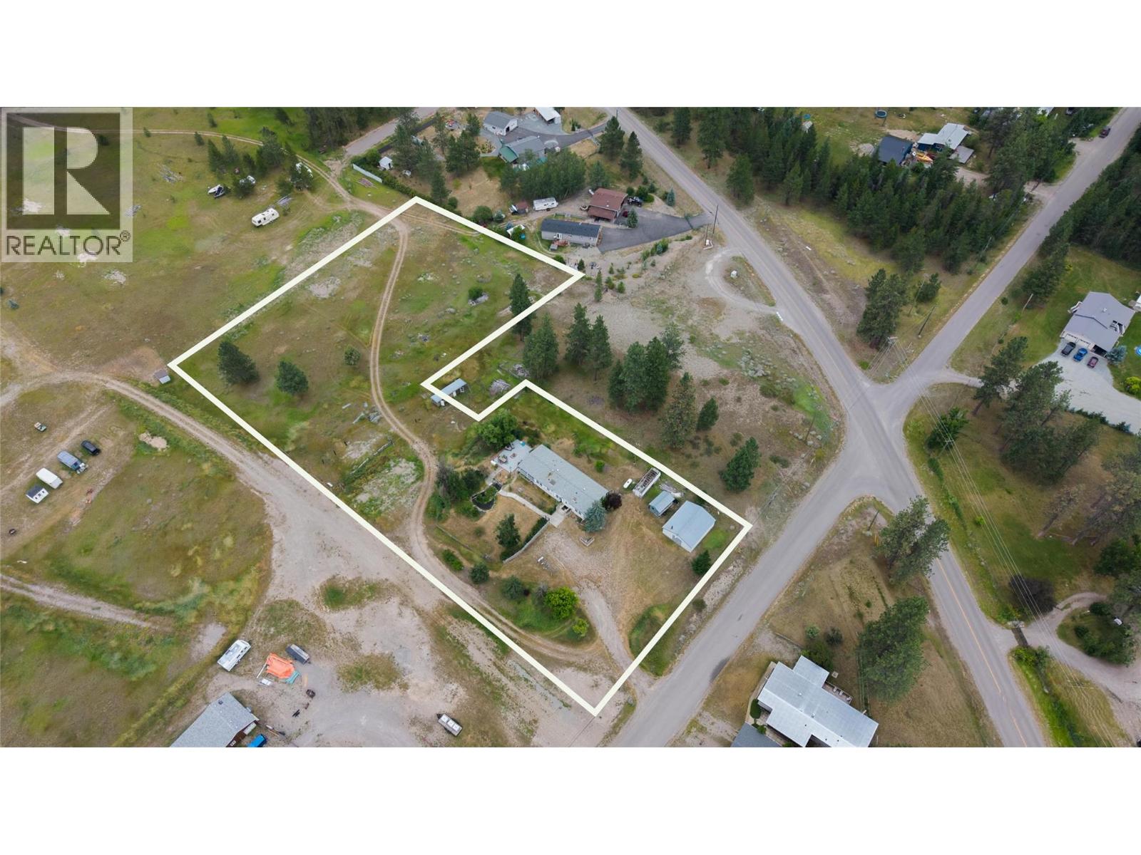 3686 Sweet Road, Baynes Lake, British Columbia  V0B 1T4 - Photo 67 - 10394309