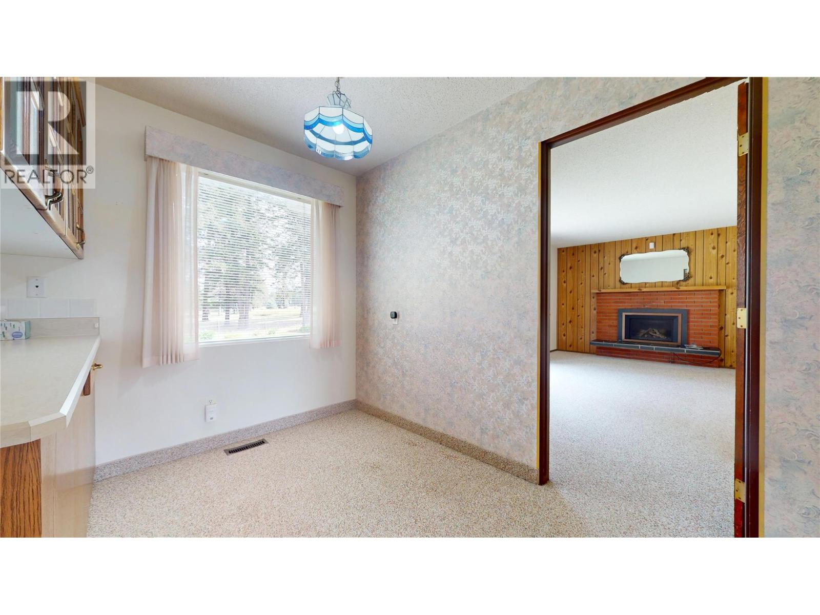 2608 2nd Street S, Cranbrook, British Columbia  V1C 1E2 - Photo 13 - 10395134