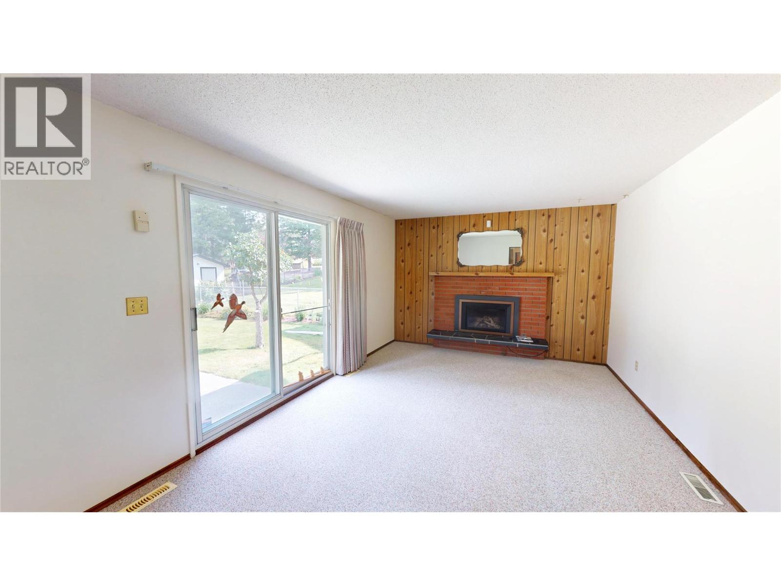2608 2nd Street S, Cranbrook, British Columbia  V1C 1E2 - Photo 14 - 10395134