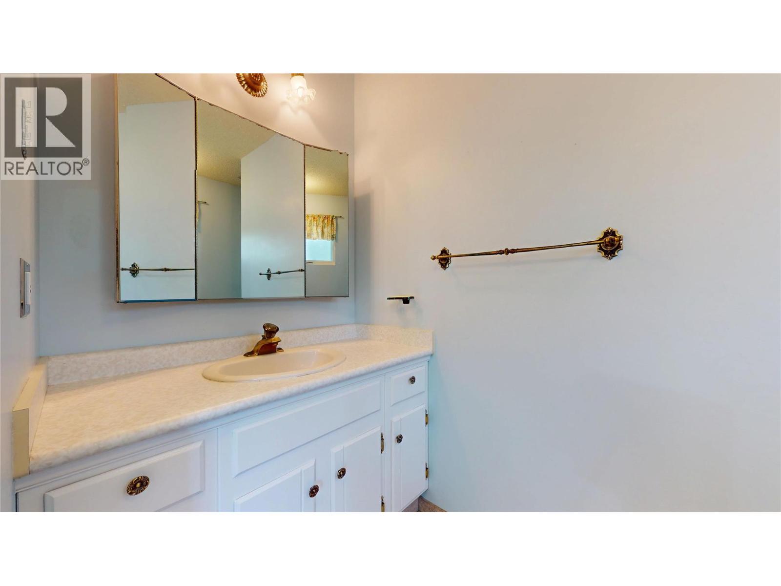 2608 2nd Street S, Cranbrook, British Columbia  V1C 1E2 - Photo 24 - 10395134