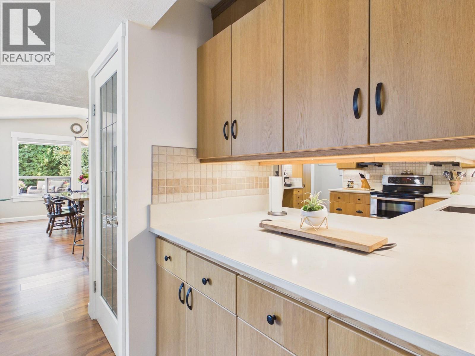 22 Willow Crescent, Osoyoos, British Columbia  V0H 1V3 - Photo 7 - 10395125