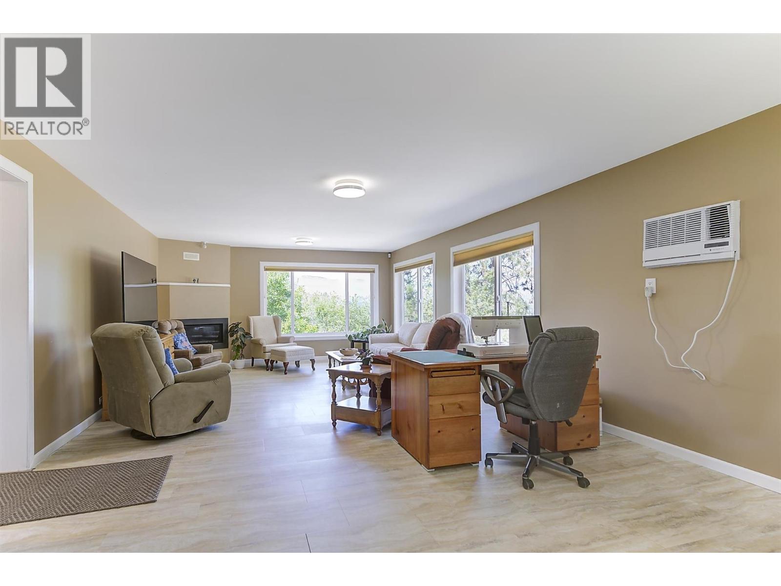 11451 Dakota Road, Lake Country, British Columbia  V4V 1X1 - Photo 49 - 10394939