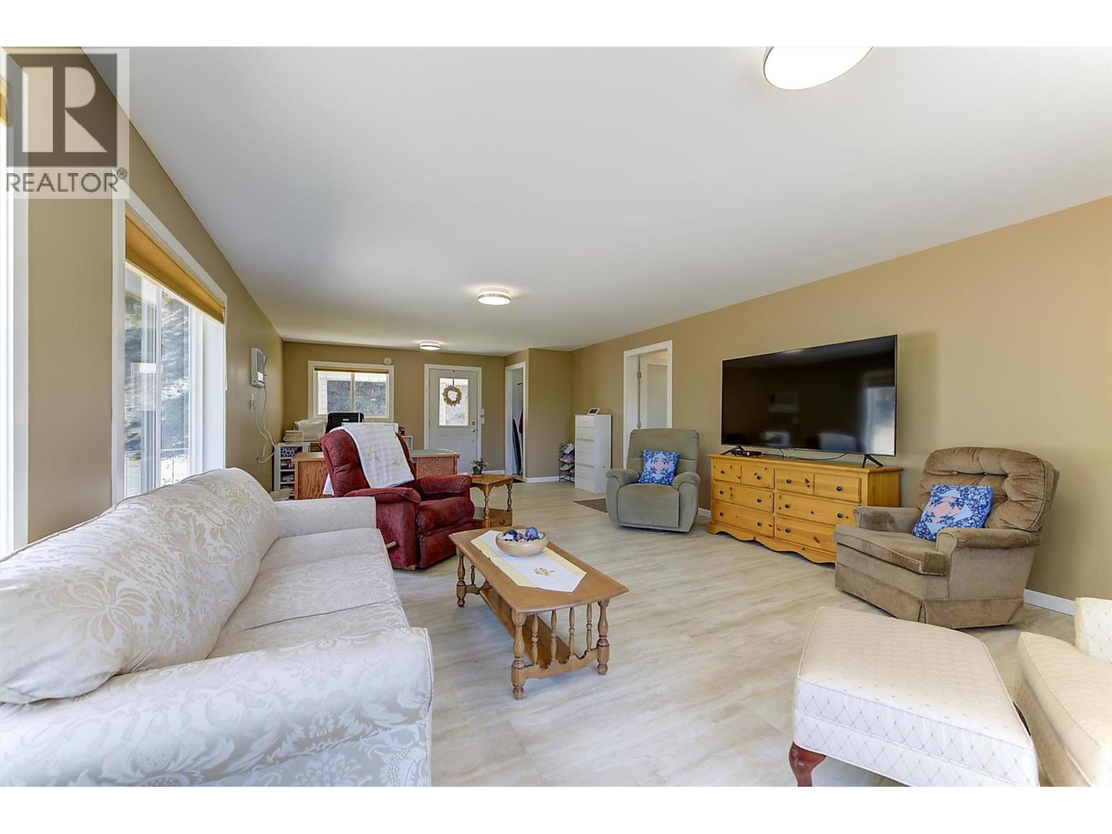11451 Dakota Road, Lake Country, British Columbia  V4V 1X1 - Photo 50 - 10394939