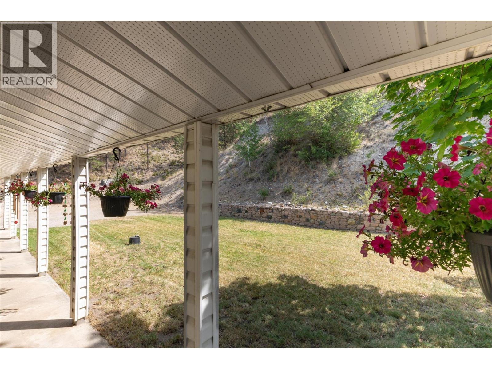 11451 Dakota Road, Lake Country, British Columbia  V4V 1X1 - Photo 54 - 10394939