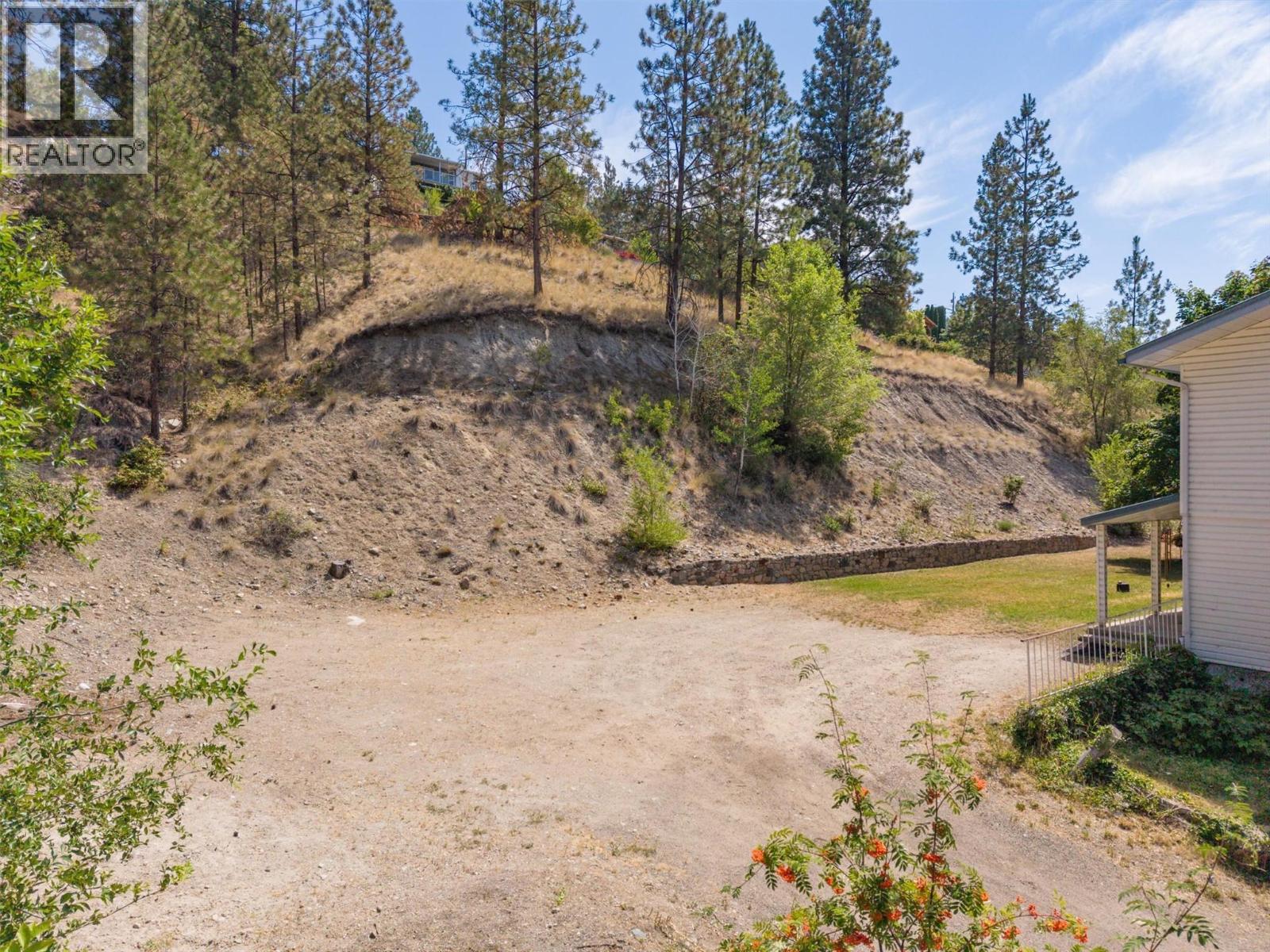 11451 Dakota Road, Lake Country, British Columbia  V4V 1X1 - Photo 82 - 10394939