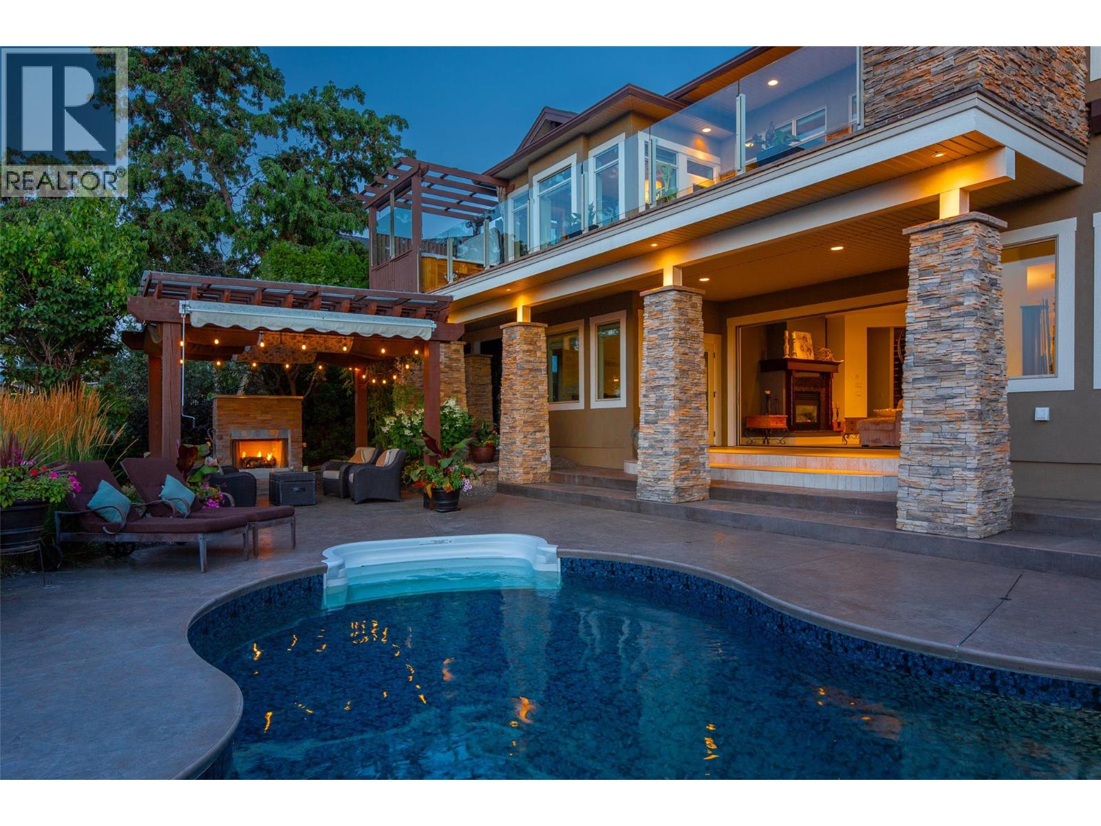 670 Devonian Avenue, Kelowna, British Columbia  V1W 5C2 - Photo 2 - 10394655