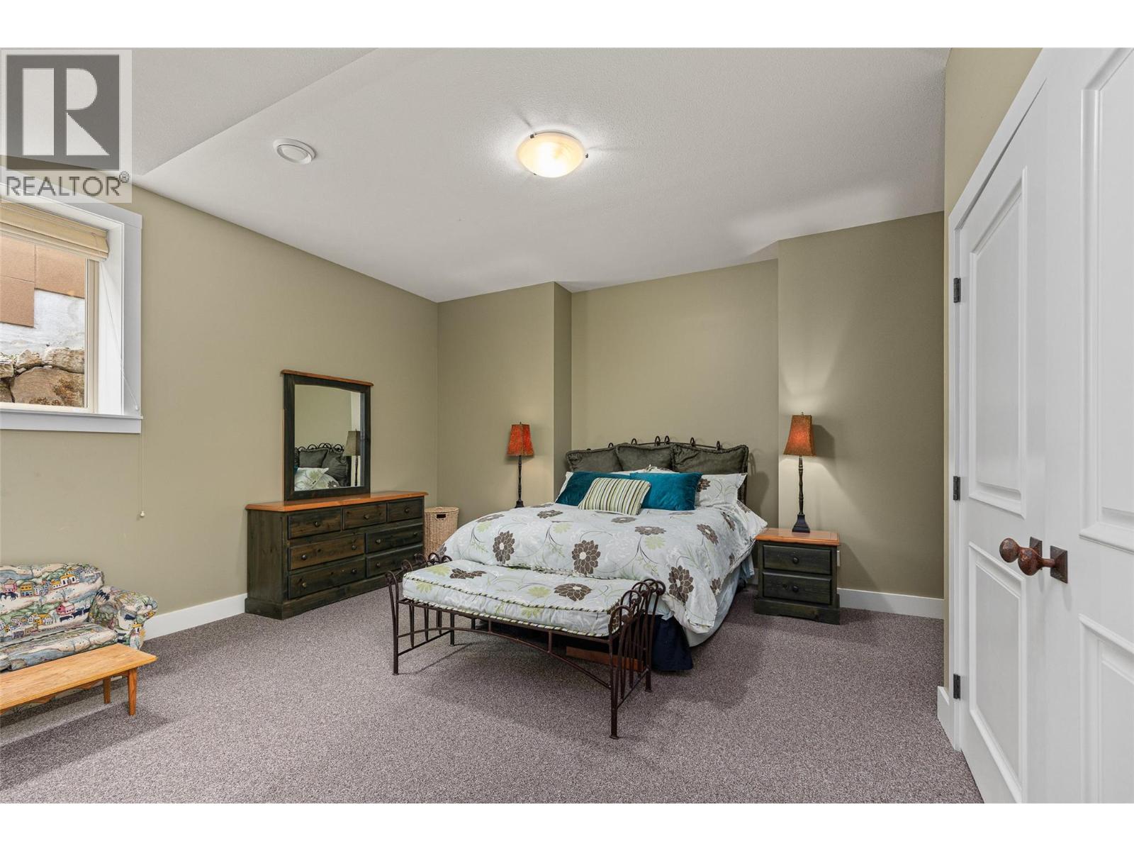 670 Devonian Avenue, Kelowna, British Columbia  V1W 5C2 - Photo 47 - 10394655