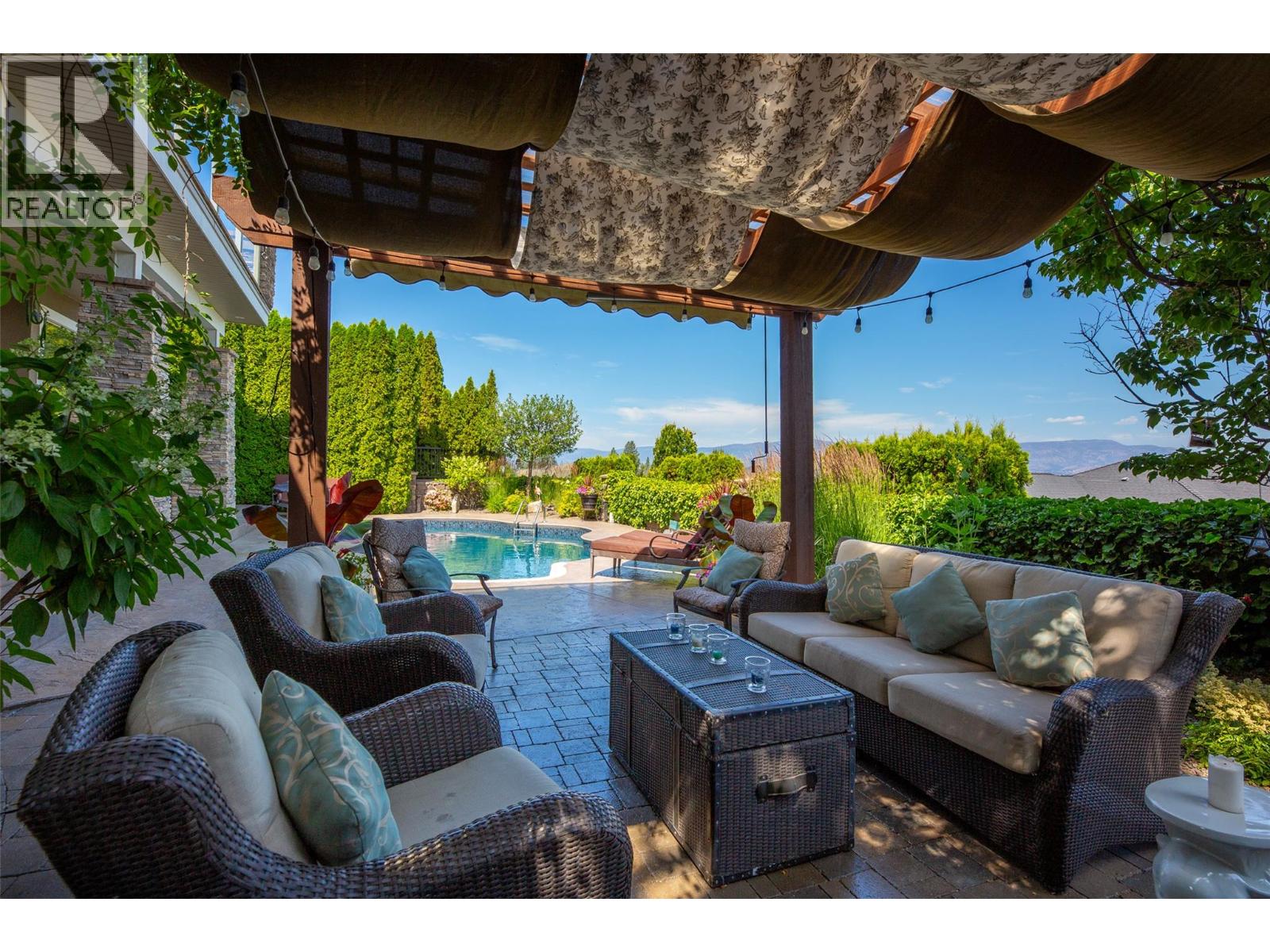 670 Devonian Avenue, Kelowna, British Columbia  V1W 5C2 - Photo 7 - 10394655